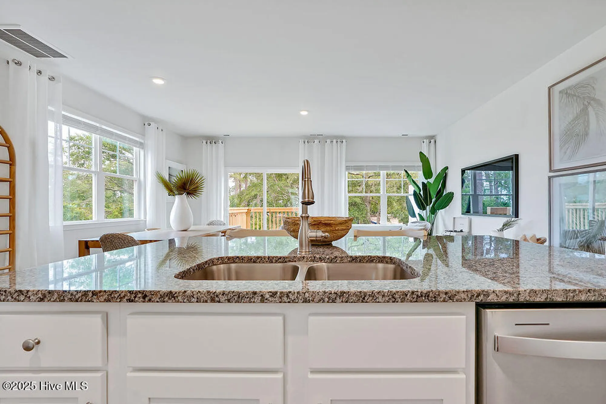 Property Slideshow image 8 of 44 | 4238 allsbrook ln 1009, Leland, NC, 28451