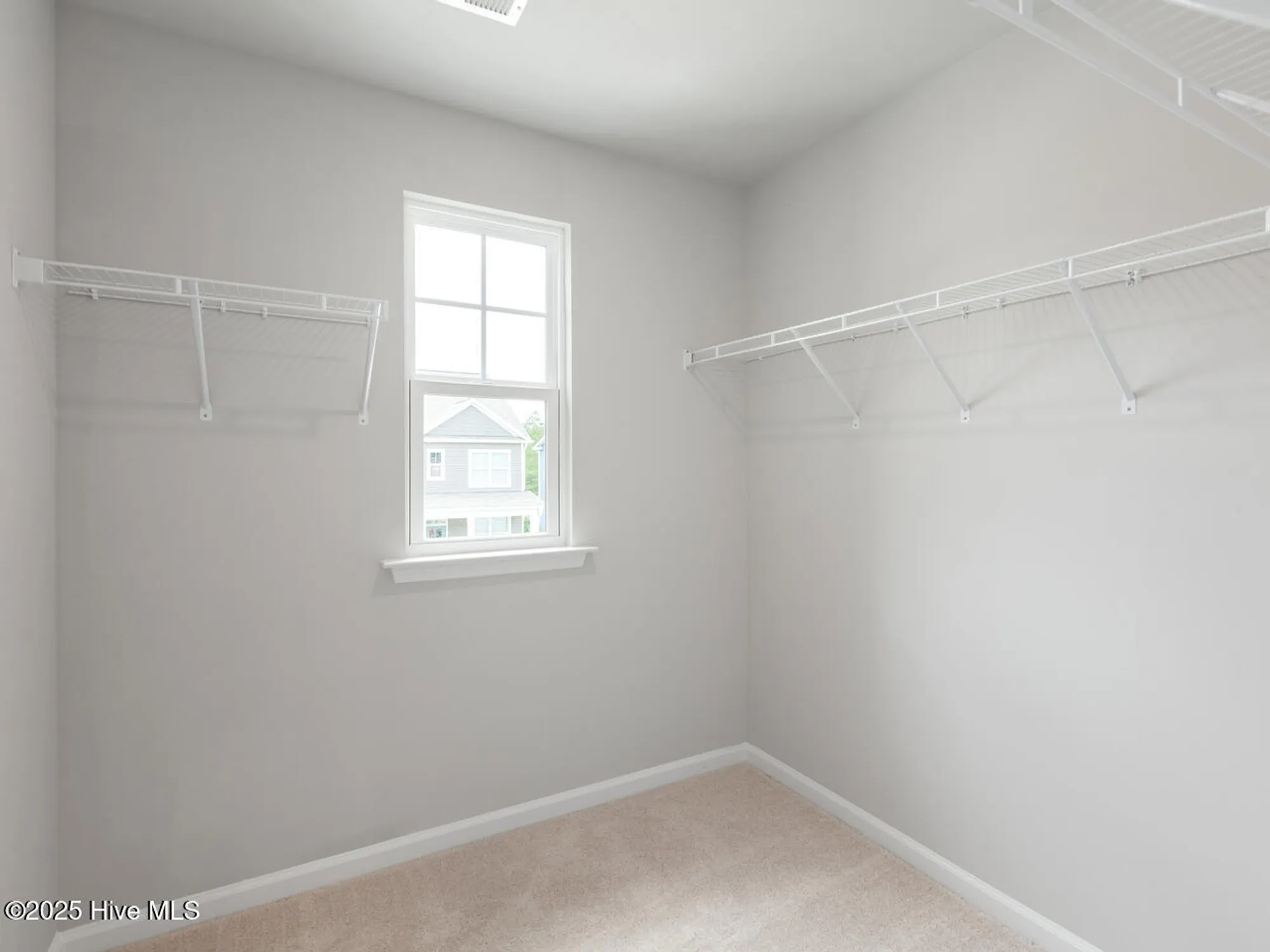 Property Slideshow image 32 of 44 | 4250 allsbrook ln 1012, Leland, NC, 28451