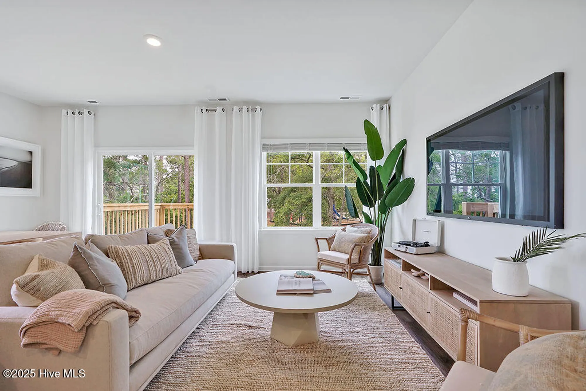 Property Slideshow image 9 of 44 | 4250 allsbrook ln 1012, Leland, NC, 28451