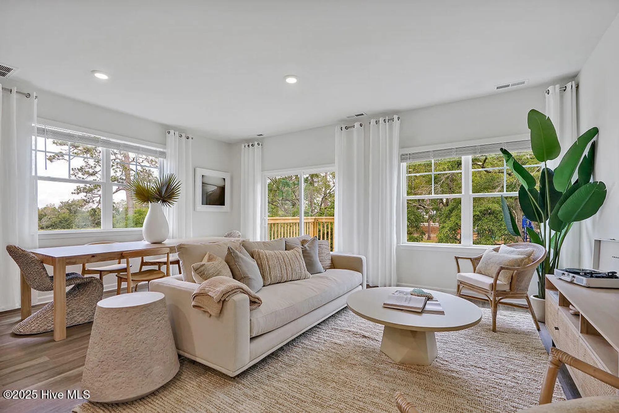 Property Slideshow image 10 of 44 | 4250 allsbrook ln 1012, Leland, NC, 28451