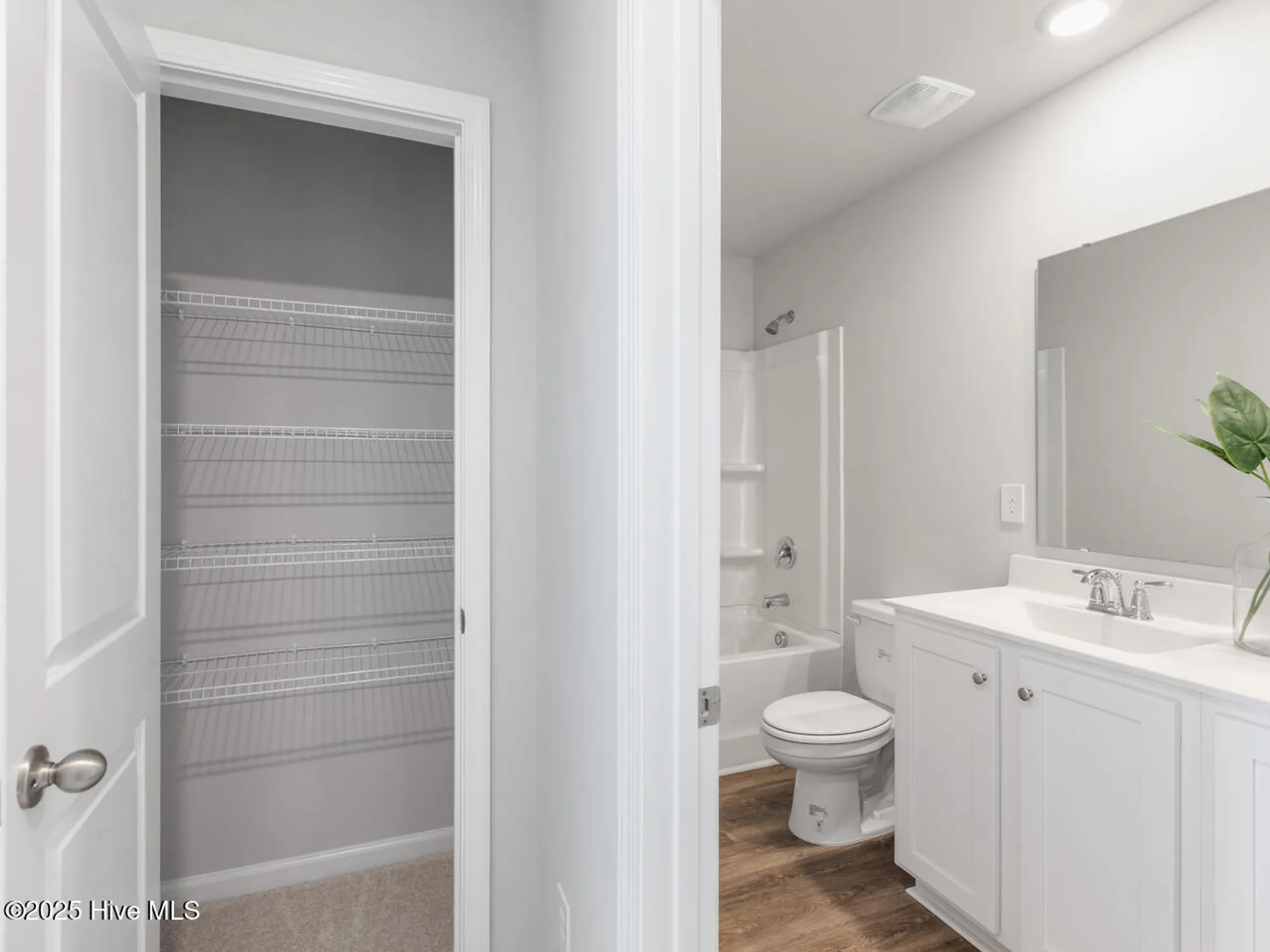 Property Slideshow image 29 of 44 | 4250 allsbrook ln 1012, Leland, NC, 28451