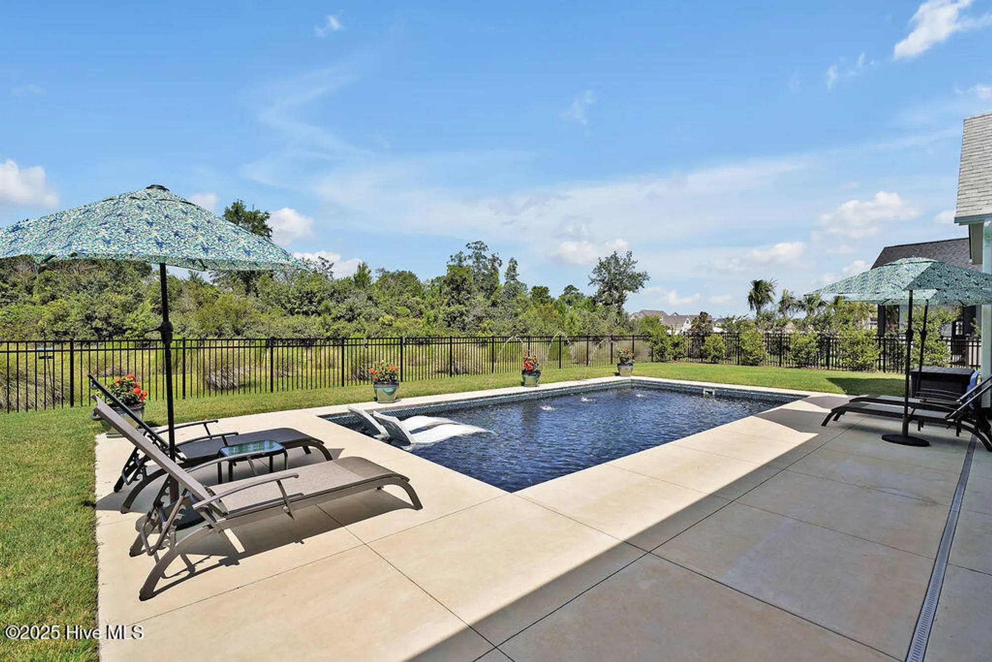 Property Slideshow image 43 of 63 | 5083 creswell dr, Leland, NC, 28451