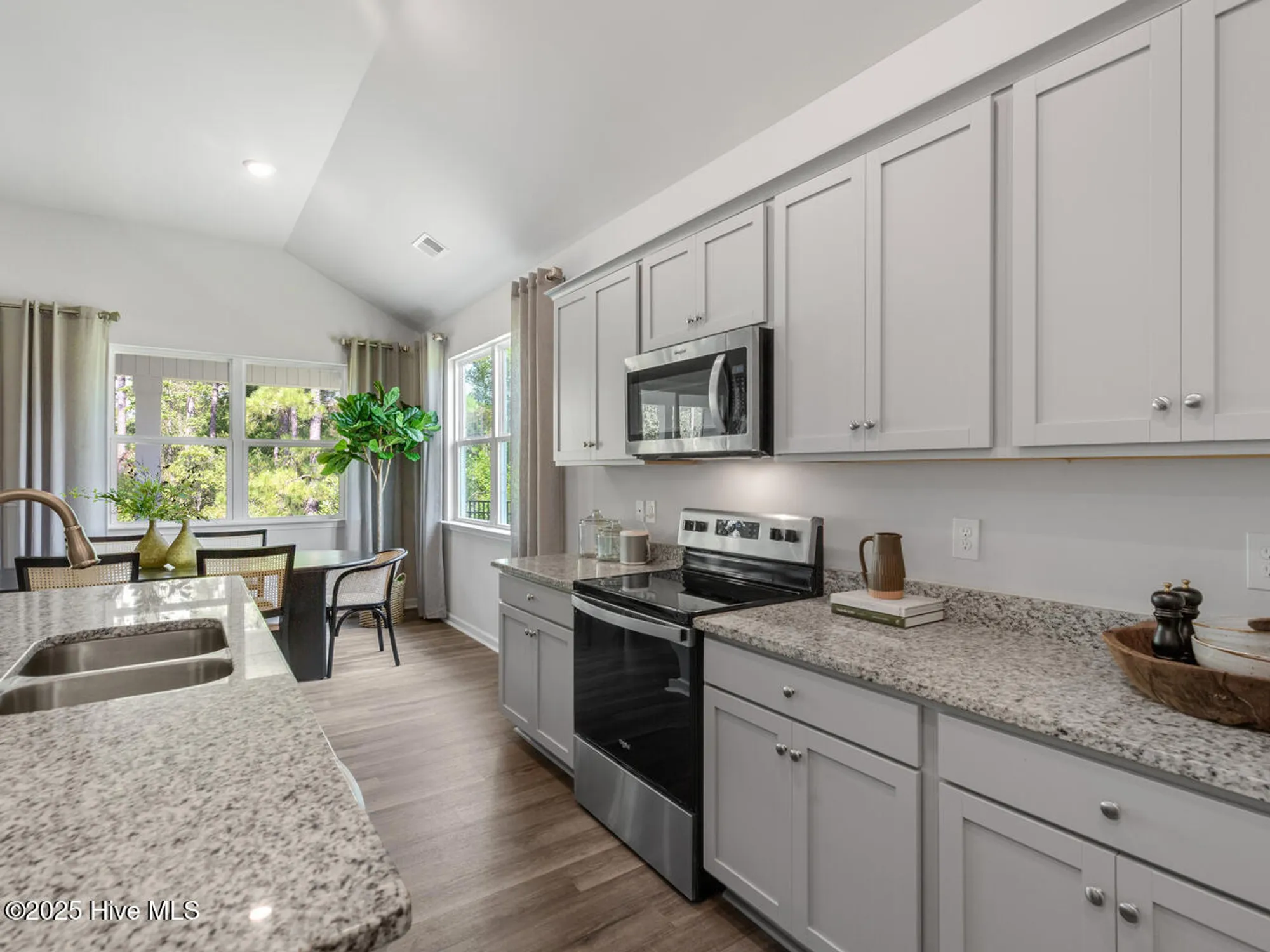 Property Slideshow image 11 of 49 | 1144 indigo bunting dr, Leland, NC, 28451