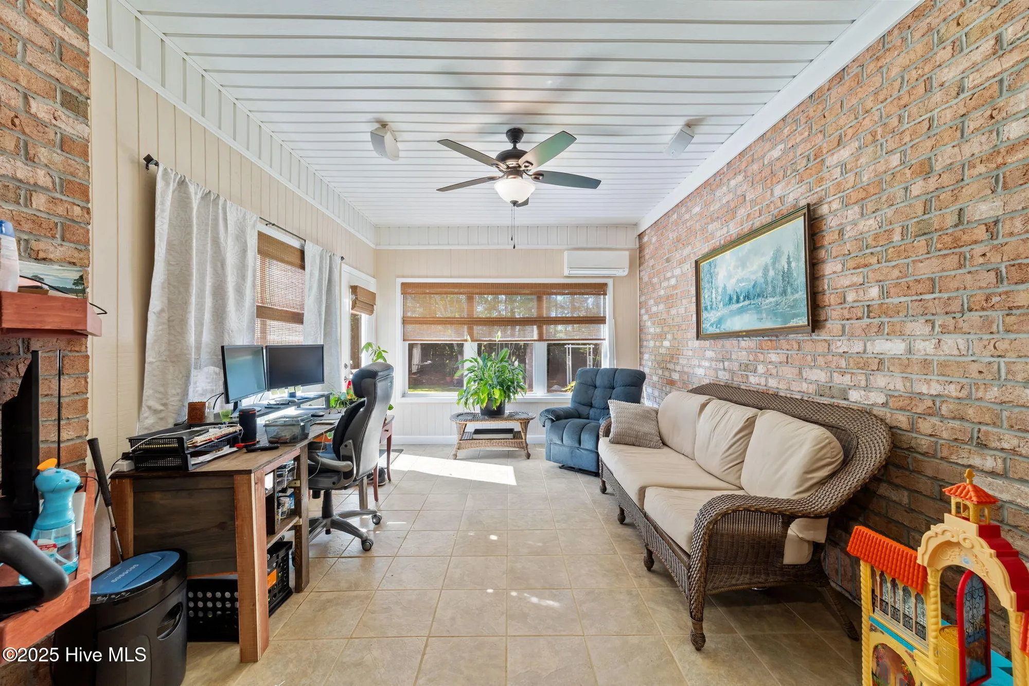 Property Slideshow image 13 of 52 | 595 s middleton dr, Calabash, NC, 28467