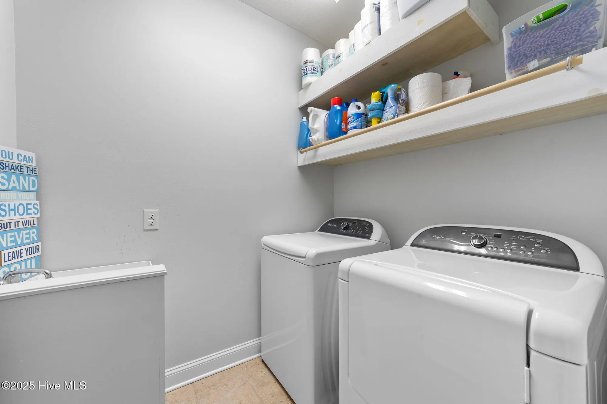 Property Slideshow image 20 of 52 | 595 s middleton dr, Calabash, NC, 28467