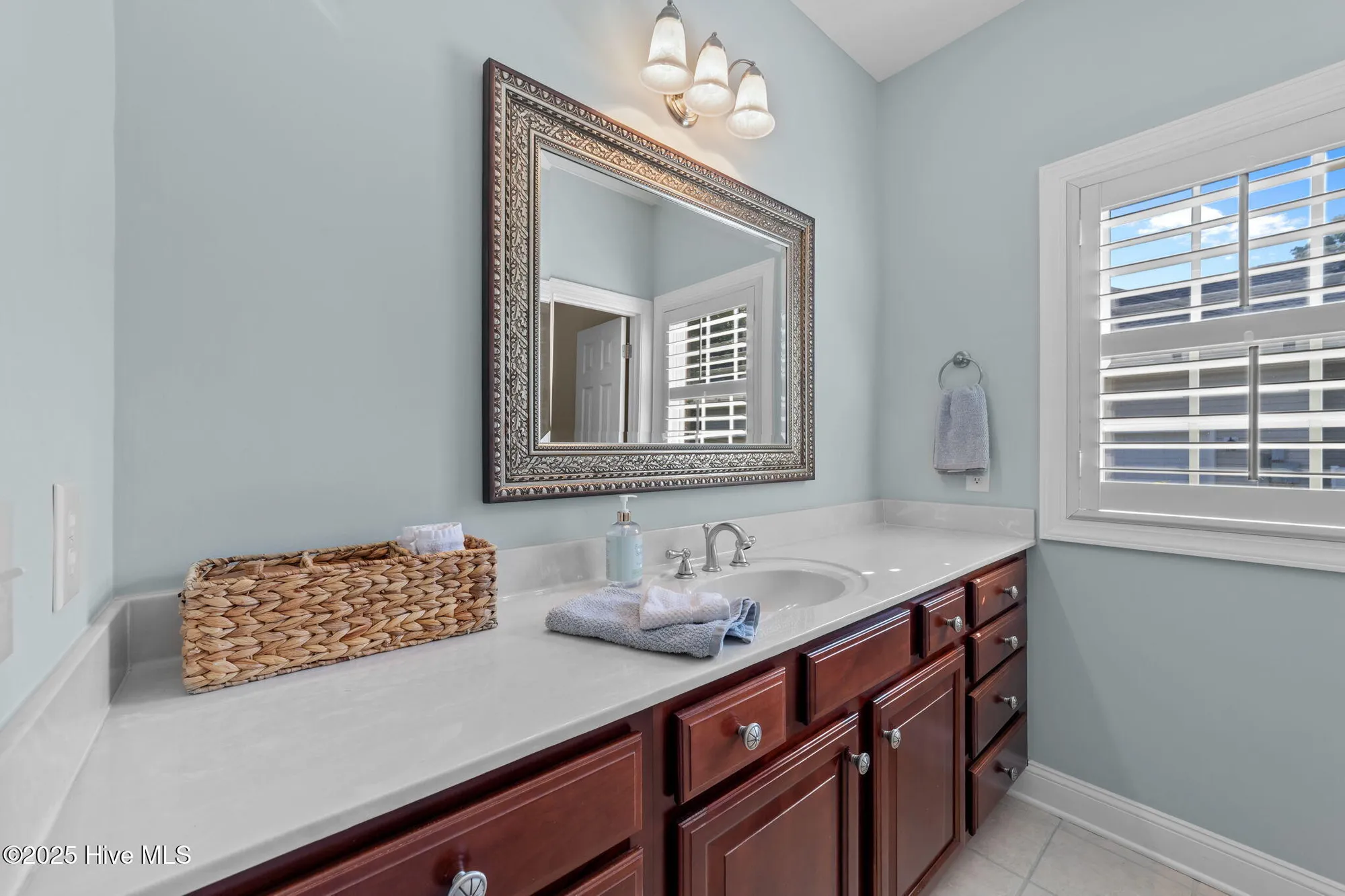 Property Slideshow image 16 of 52 | 595 s middleton dr, Calabash, NC, 28467