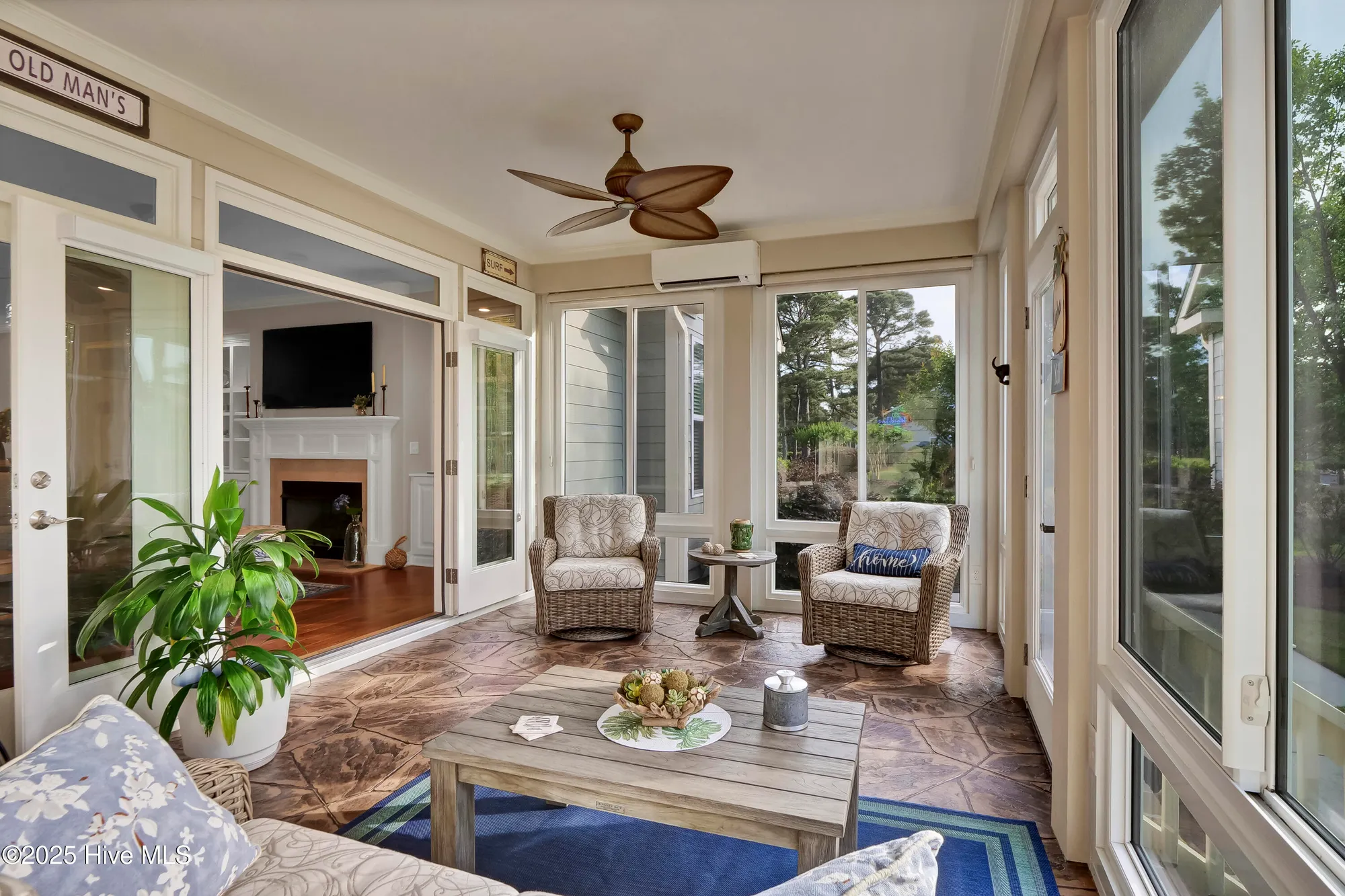 Property Slideshow image 23 of 90 | 2753 ligustrum ct, Southport, NC, 28461