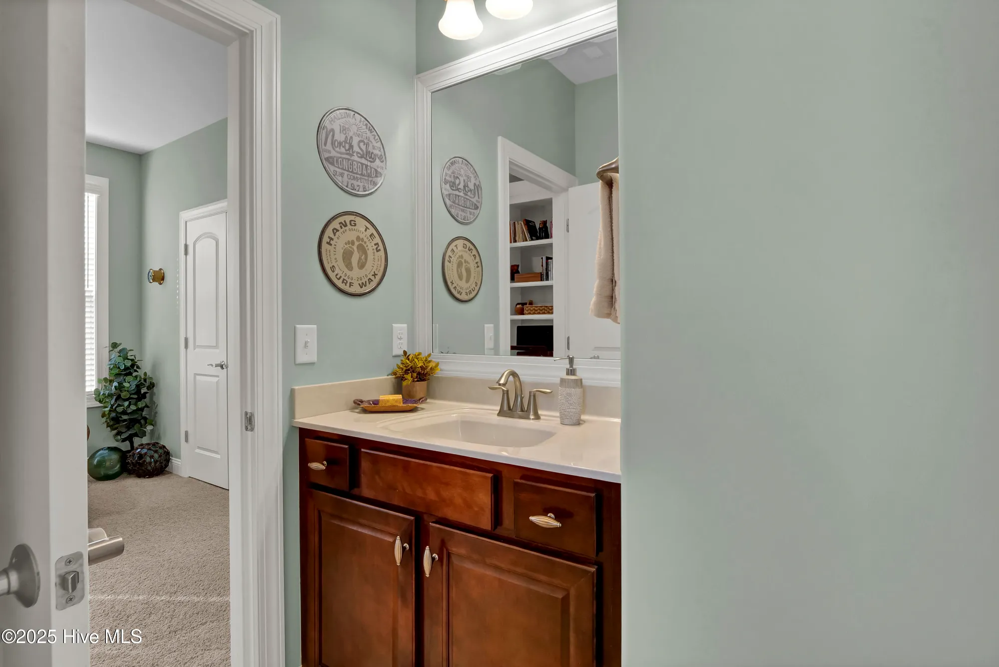 Property Slideshow image 38 of 90 | 2753 ligustrum ct, Southport, NC, 28461