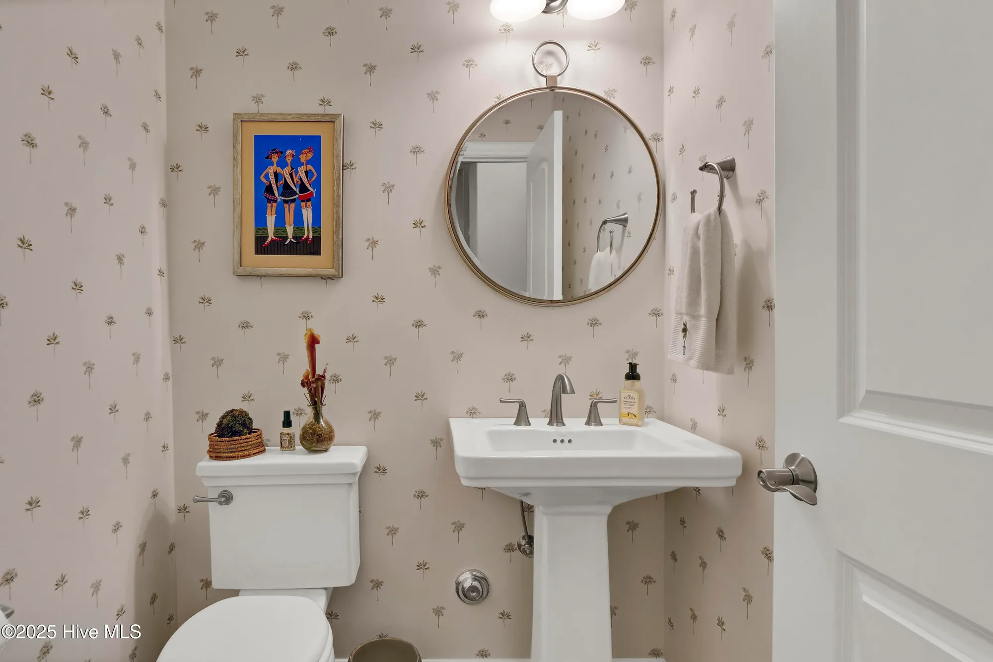 Property Slideshow image 39 of 90 | 2753 ligustrum ct, Southport, NC, 28461