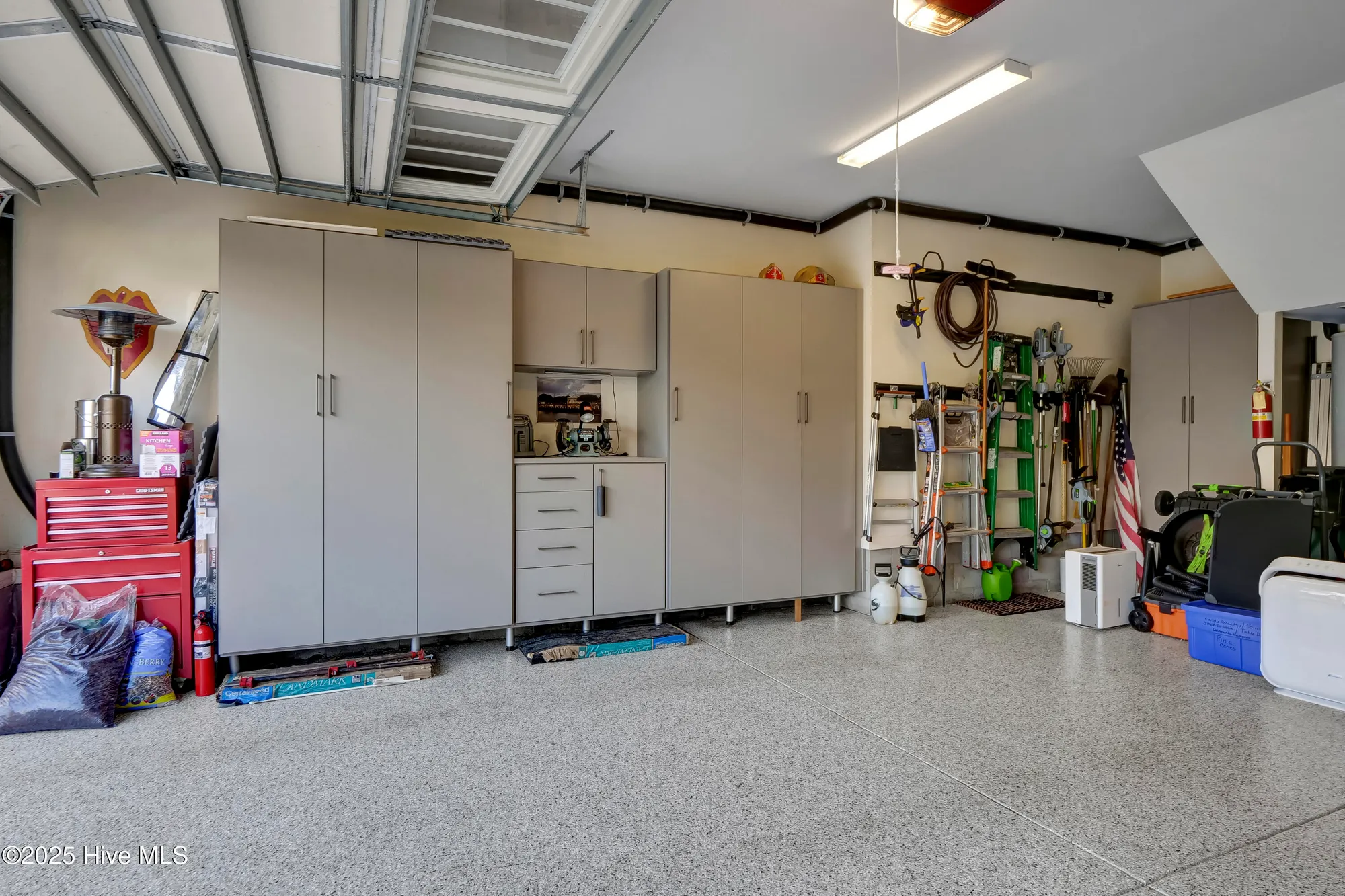 Property Slideshow image 44 of 90 | 2753 ligustrum ct, Southport, NC, 28461