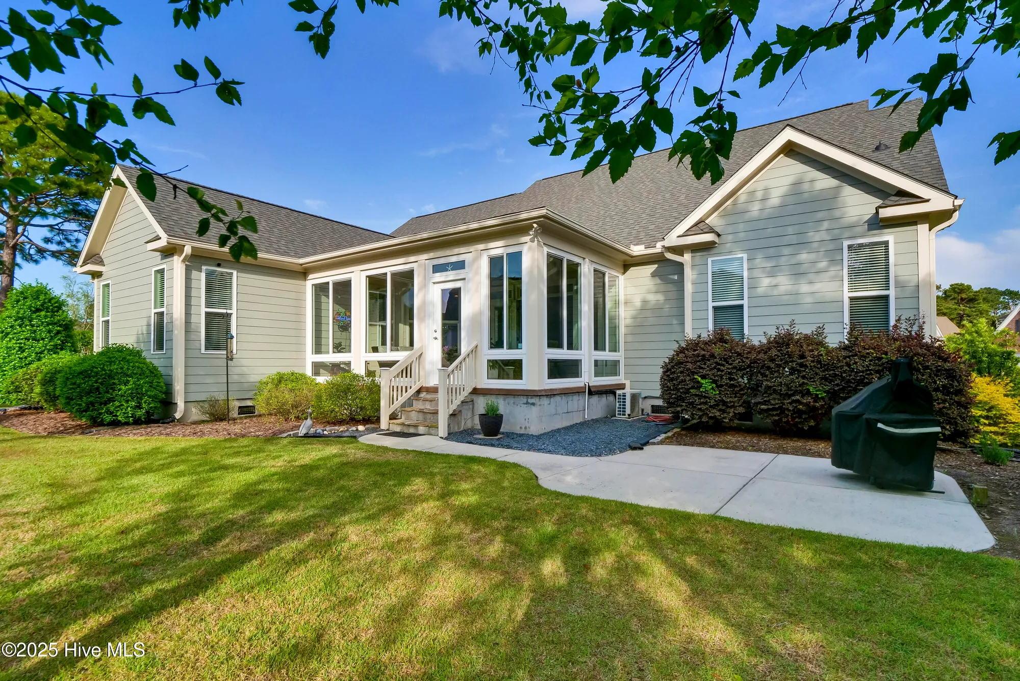 Property Slideshow image 45 of 90 | 2753 ligustrum ct, Southport, NC, 28461