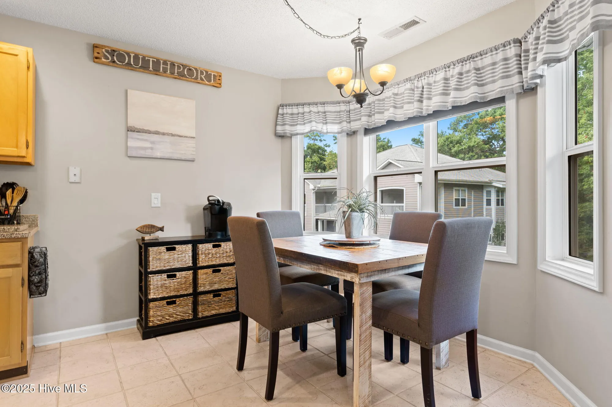 Property Slideshow image 8 of 90 | 3030 marsh winds cir 1005, Southport, NC, 28461