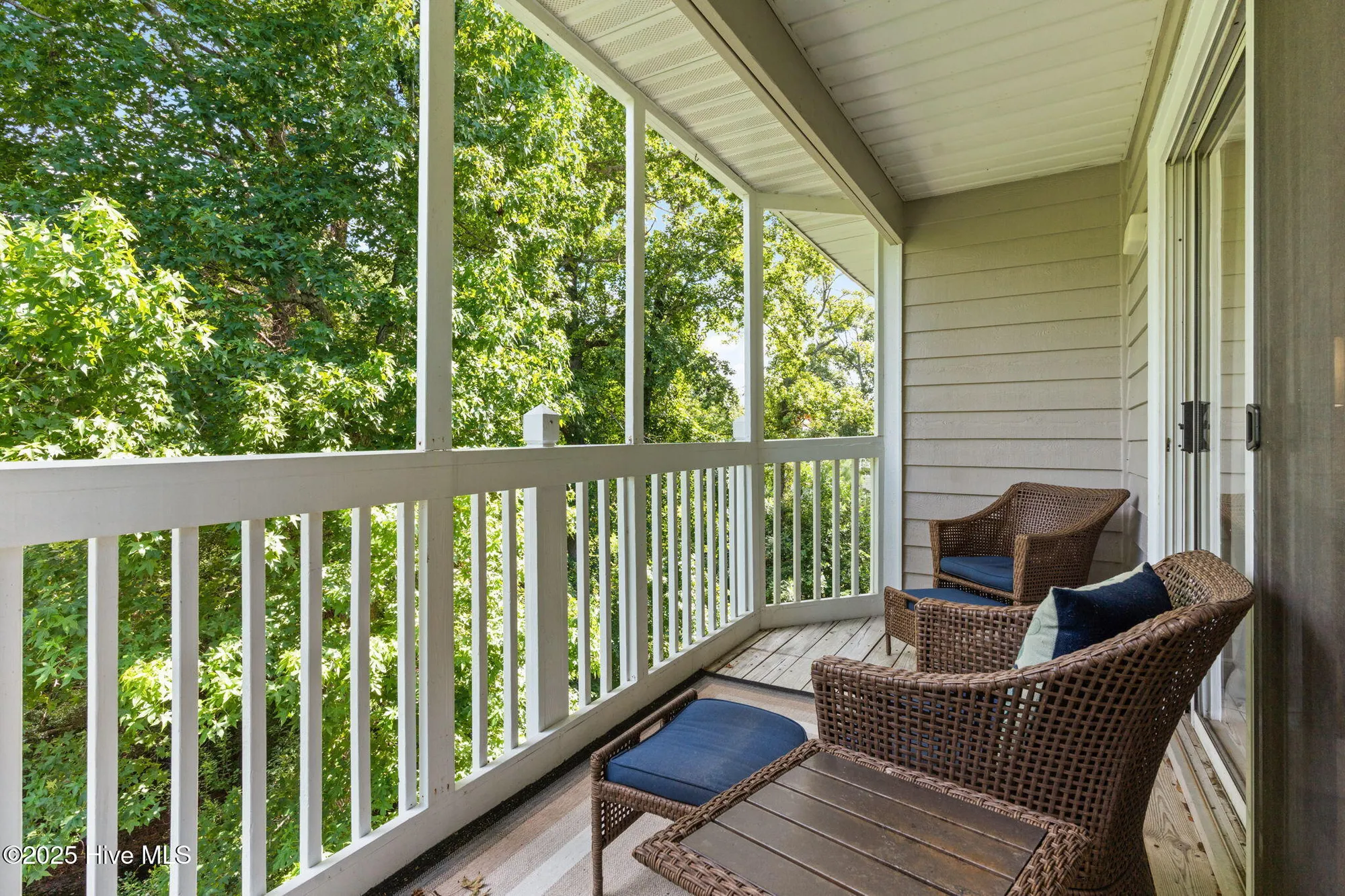 Property Slideshow image 2 of 90 | 3030 marsh winds cir 1005, Southport, NC, 28461