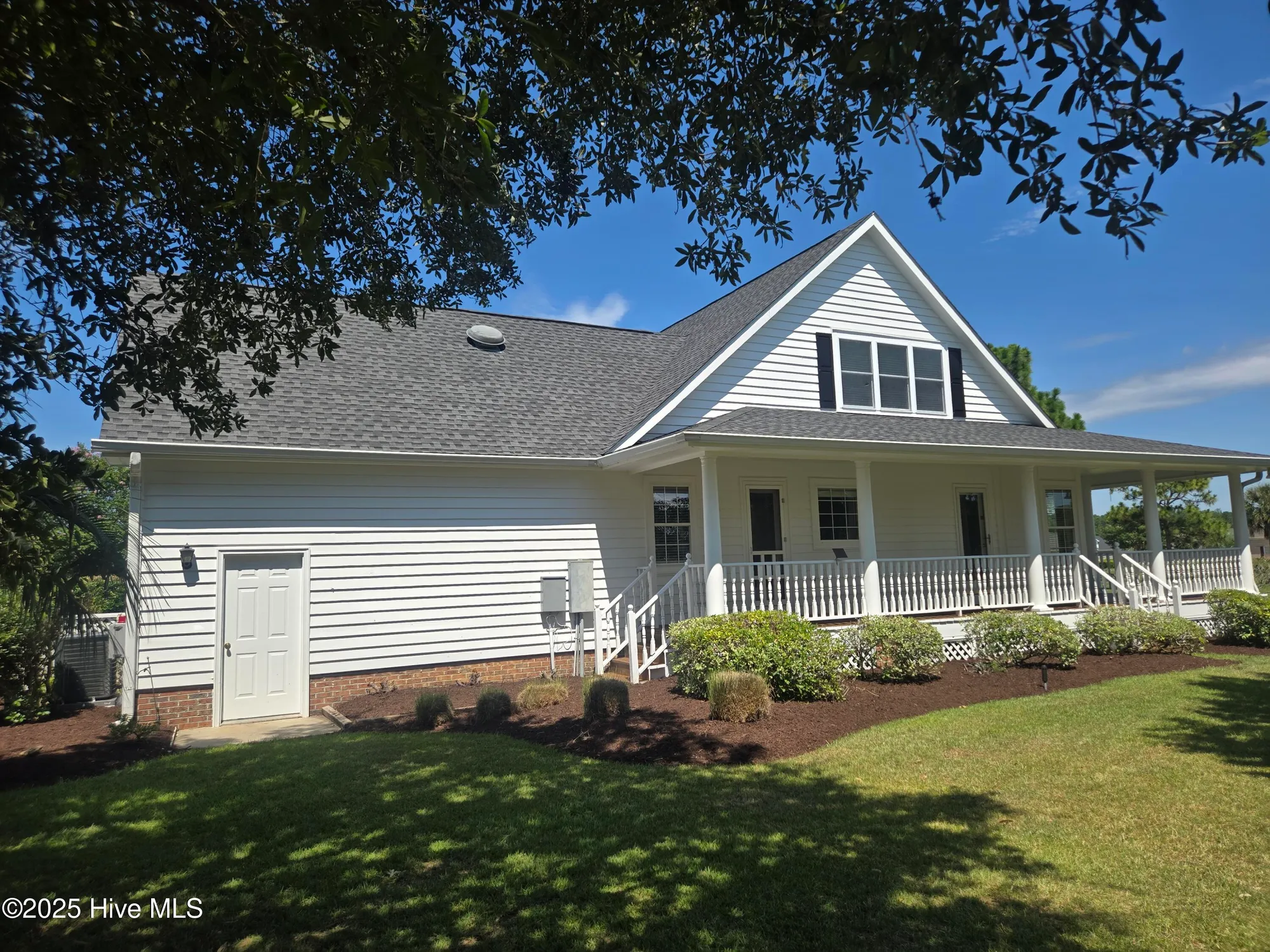 Property Slideshow image 6 of 79 | 290 brookshire pl, Ocean Isle Beach, NC, 28469