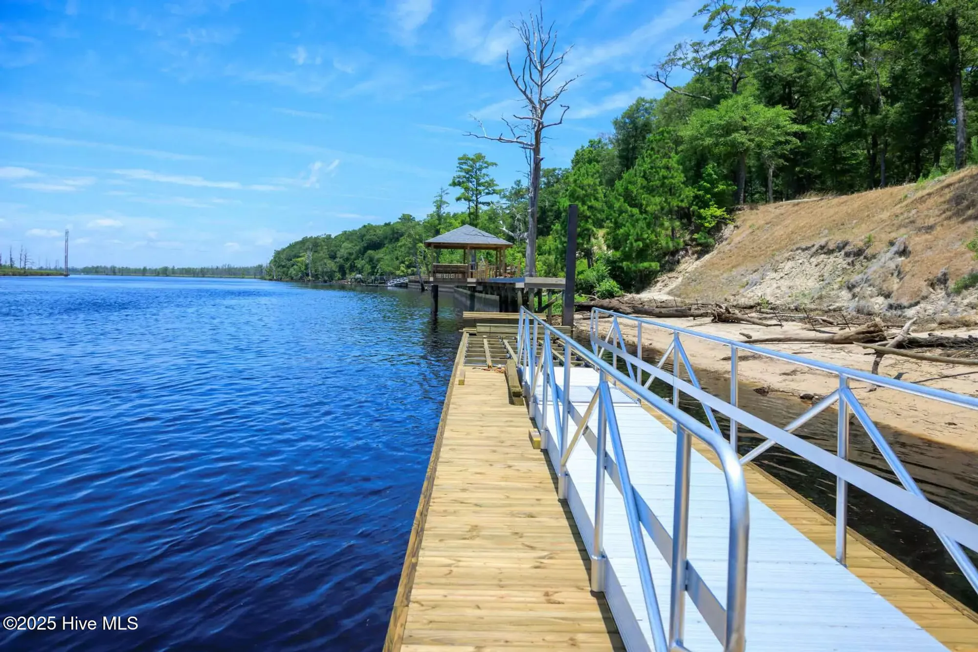 Property Slideshow image 98 of 100 | 3612 excelsior ln, Castle Hayne, NC, 28429
