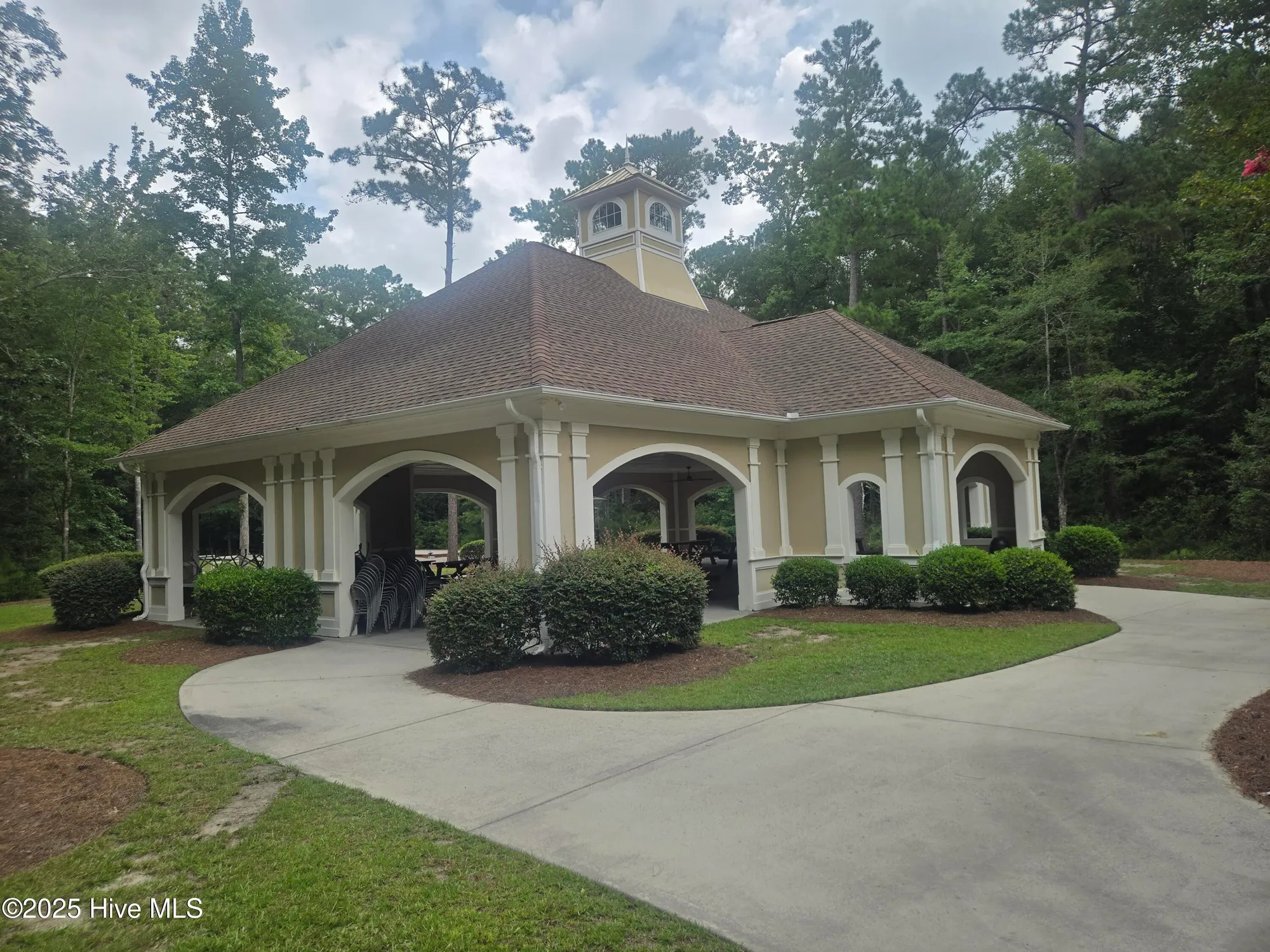 Property Slideshow image 62 of 79 | 290 brookshire pl, Ocean Isle Beach, NC, 28469