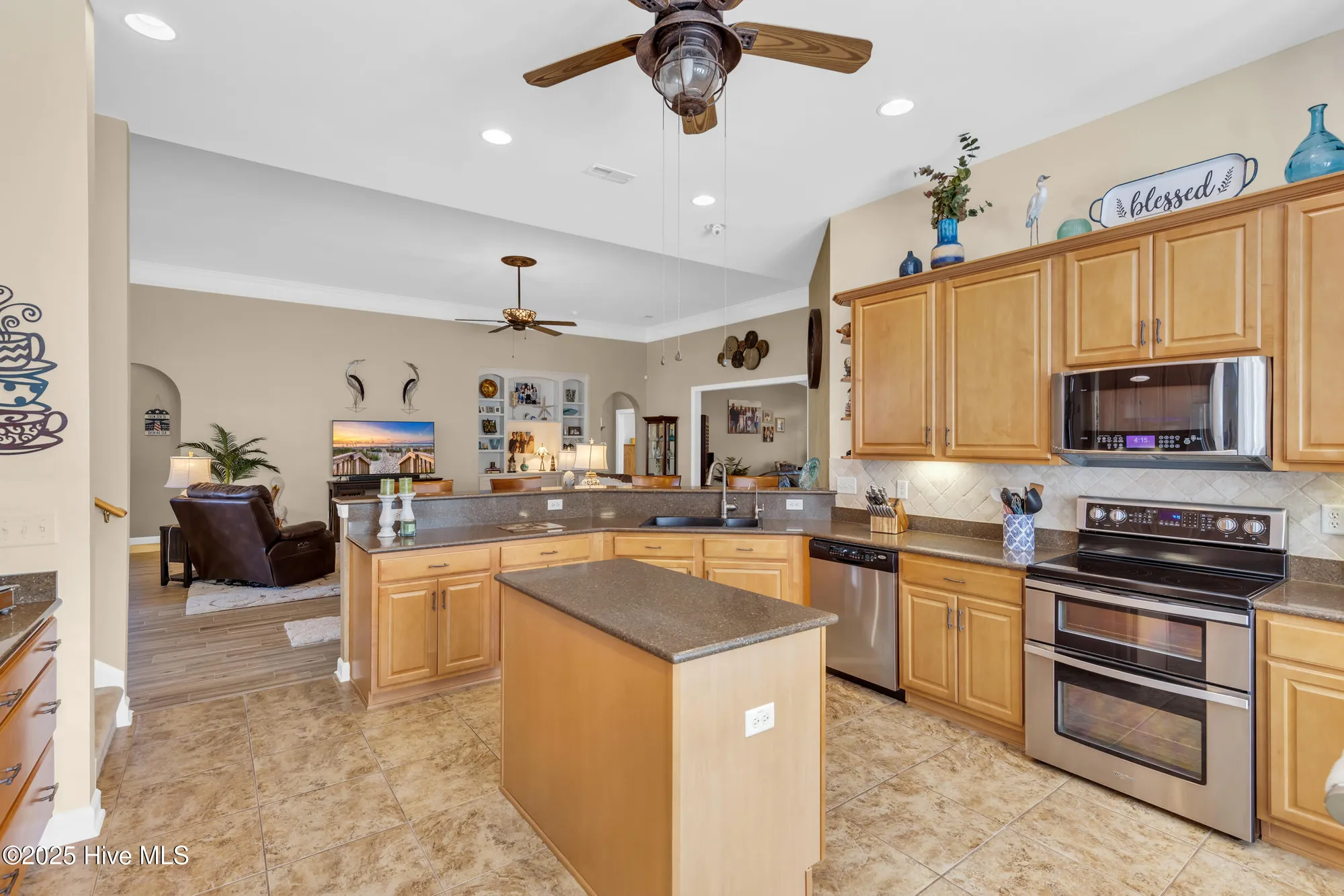 Property Slideshow image 25 of 51 | 693 donmovin ct nw, Calabash, NC, 28467