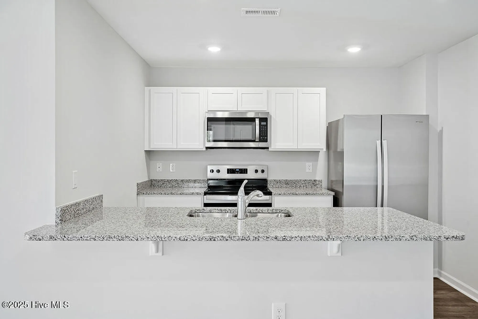 Property Slideshow image 8 of 57 | 2195 sweetspire st unit 2073, Leland, NC, 28451