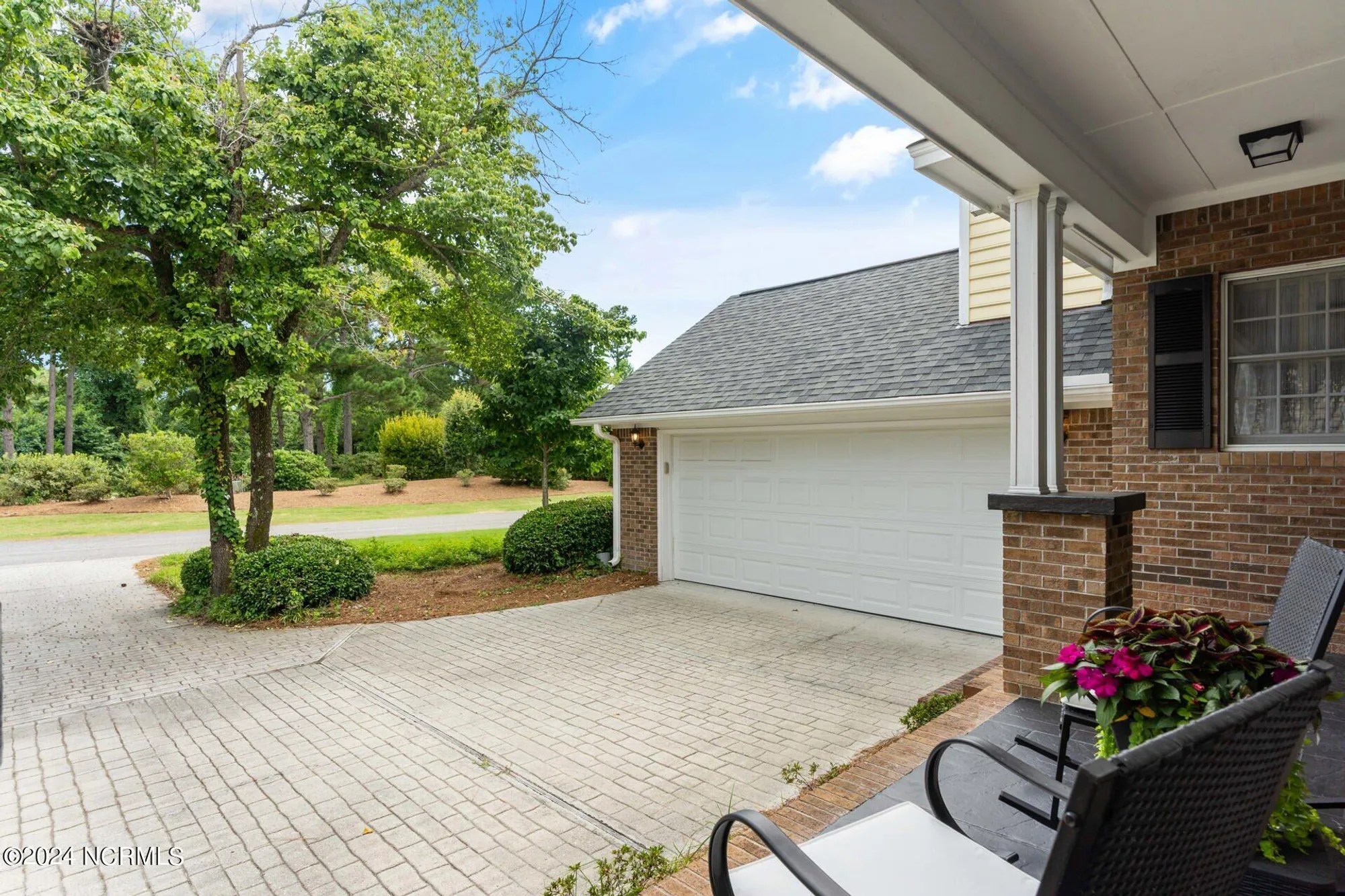 Property Slideshow image 6 of 66 | 604 wild dunes cir, Wilmington, NC, 28411