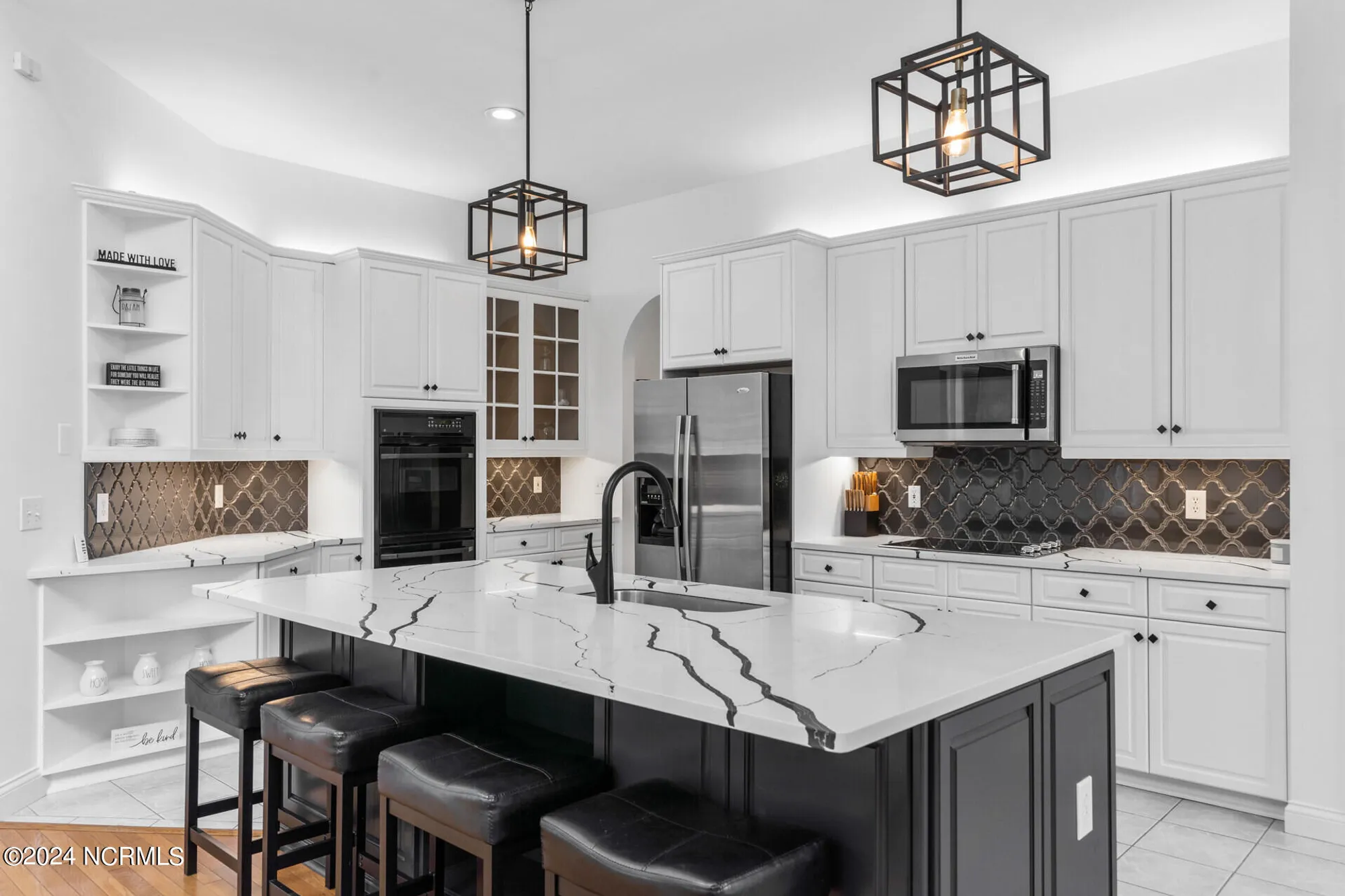 Property Slideshow image 21 of 66 | 604 wild dunes cir, Wilmington, NC, 28411