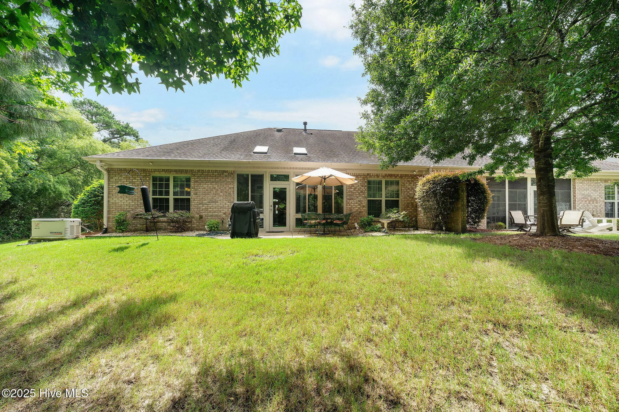 Property Slideshow image 19 of 88 | 8269 crest top ct, Leland, NC, 28451