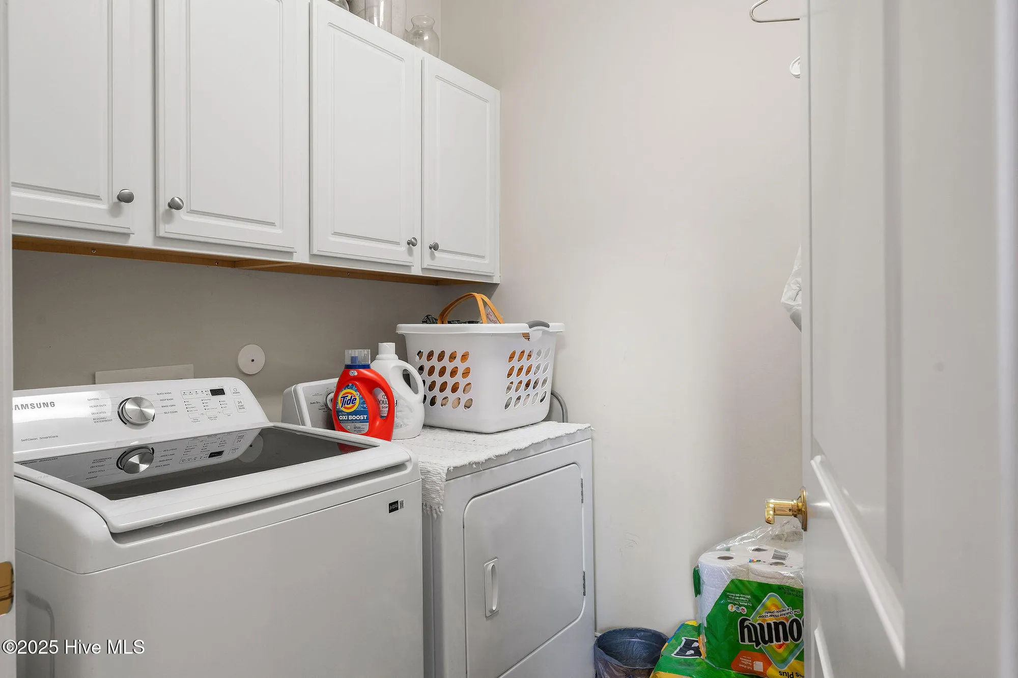 Property Slideshow image 46 of 88 | 8269 crest top ct, Leland, NC, 28451