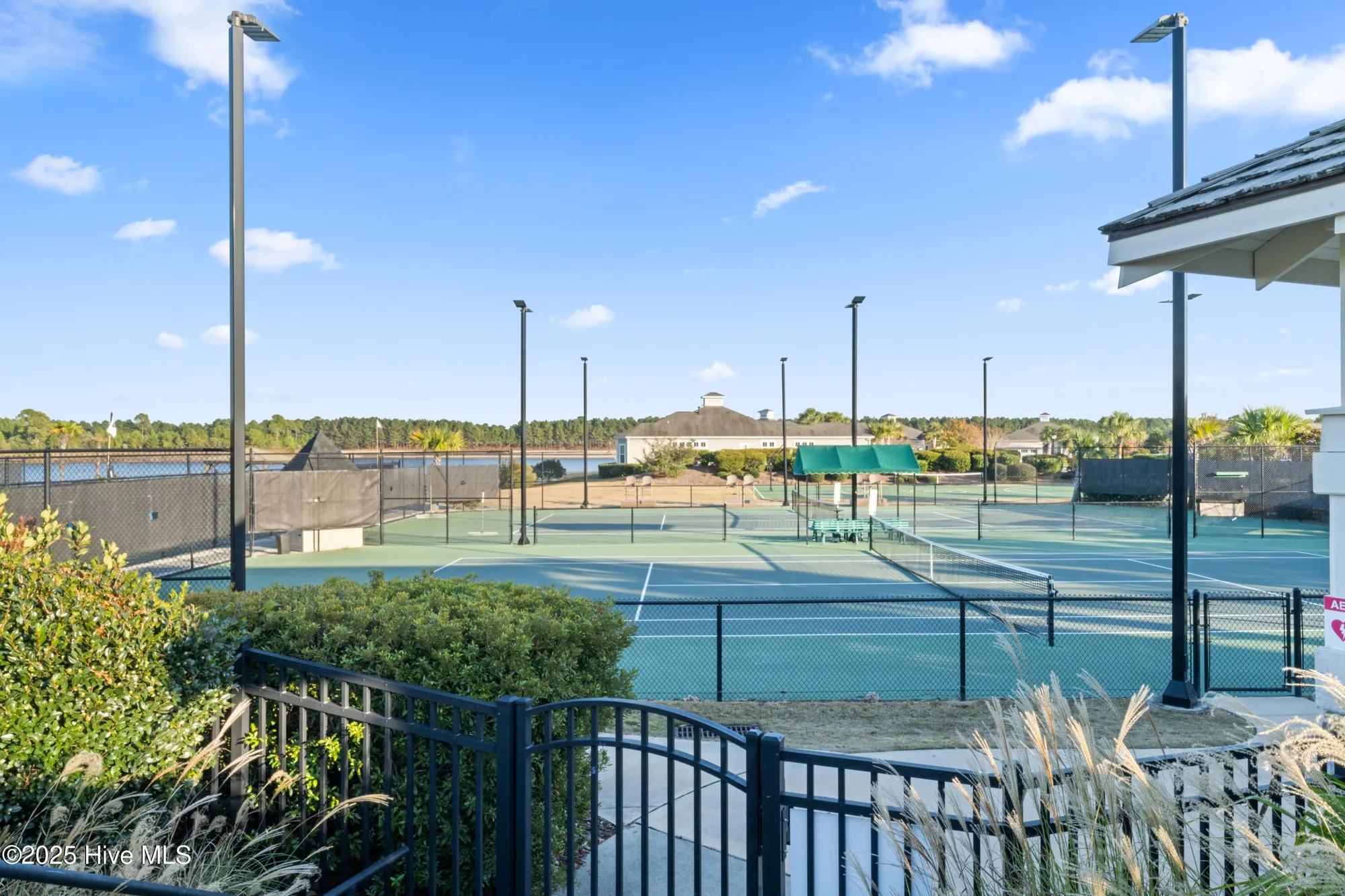 Property Slideshow image 71 of 88 | 8269 crest top ct, Leland, NC, 28451