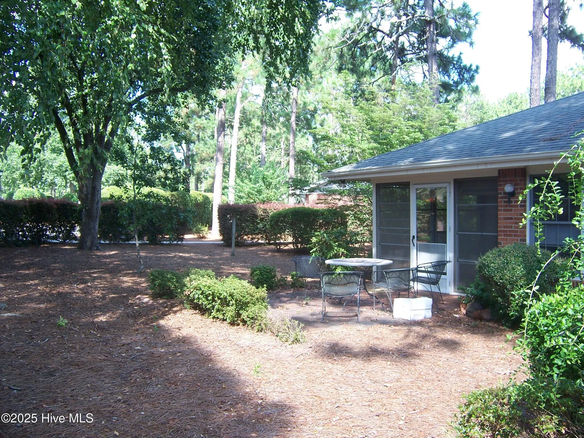 Property Slideshow image 6 of 22 | 35 gull ln, Pinehurst, NC, 28374