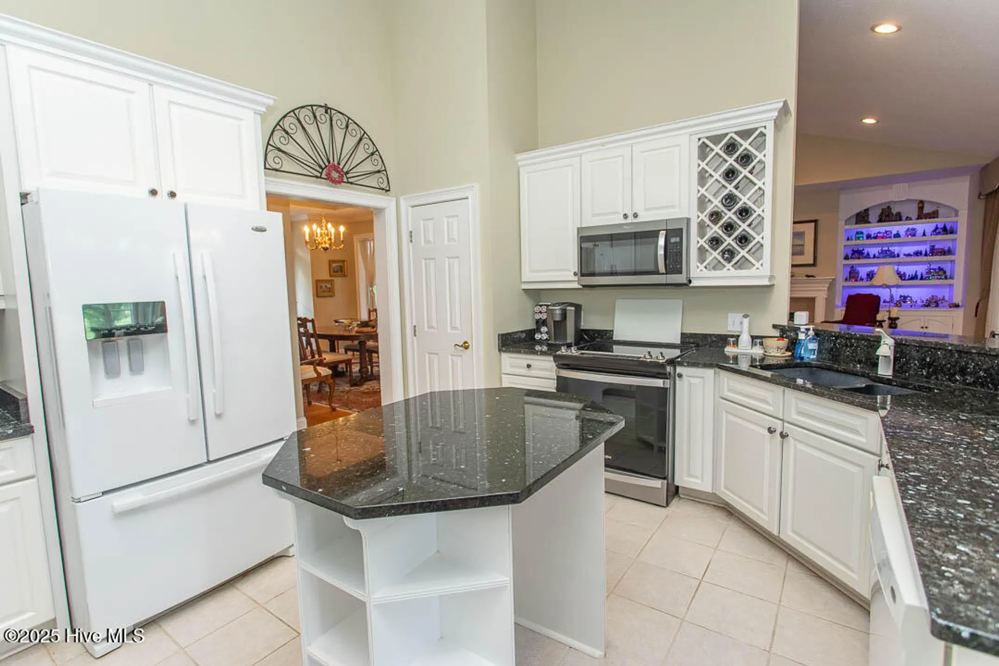 Property Slideshow image 12 of 65 | 134 windsor cir, Ocean Isle Beach, NC, 28469