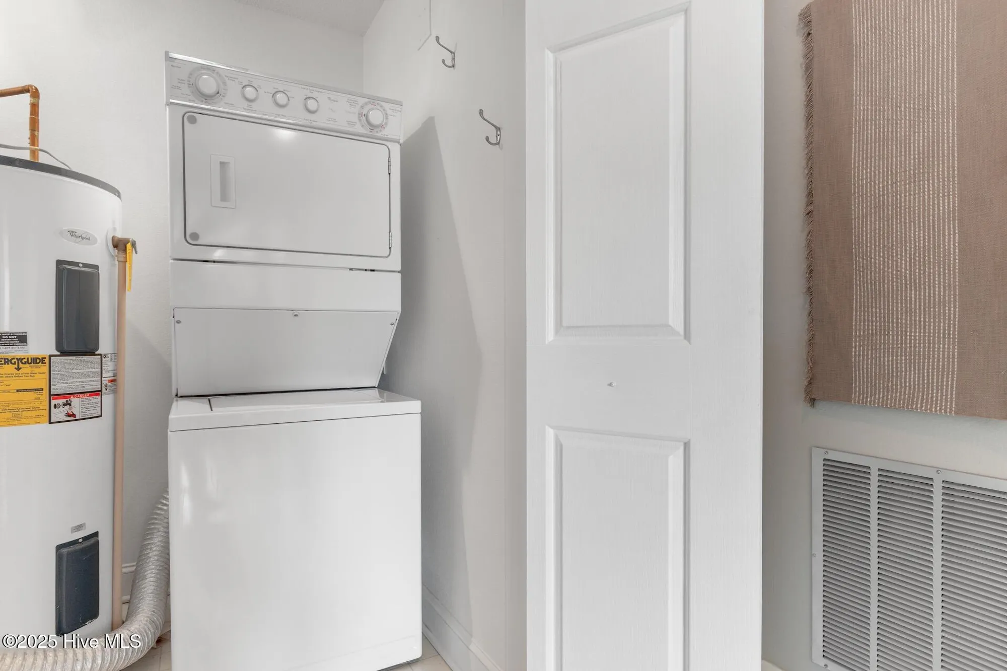 Property Slideshow image 22 of 35 | 330 s middleton dr nw unit 609, Calabash, NC, 28467