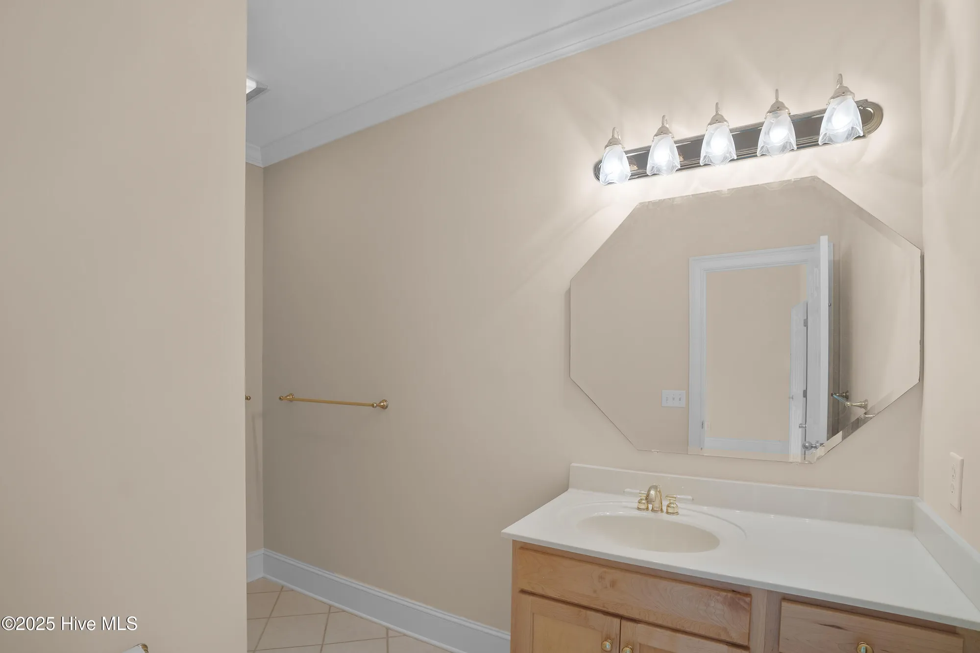 Property Slideshow image 28 of 56 | 720 wild dunes cir, Wilmington, NC, 28411