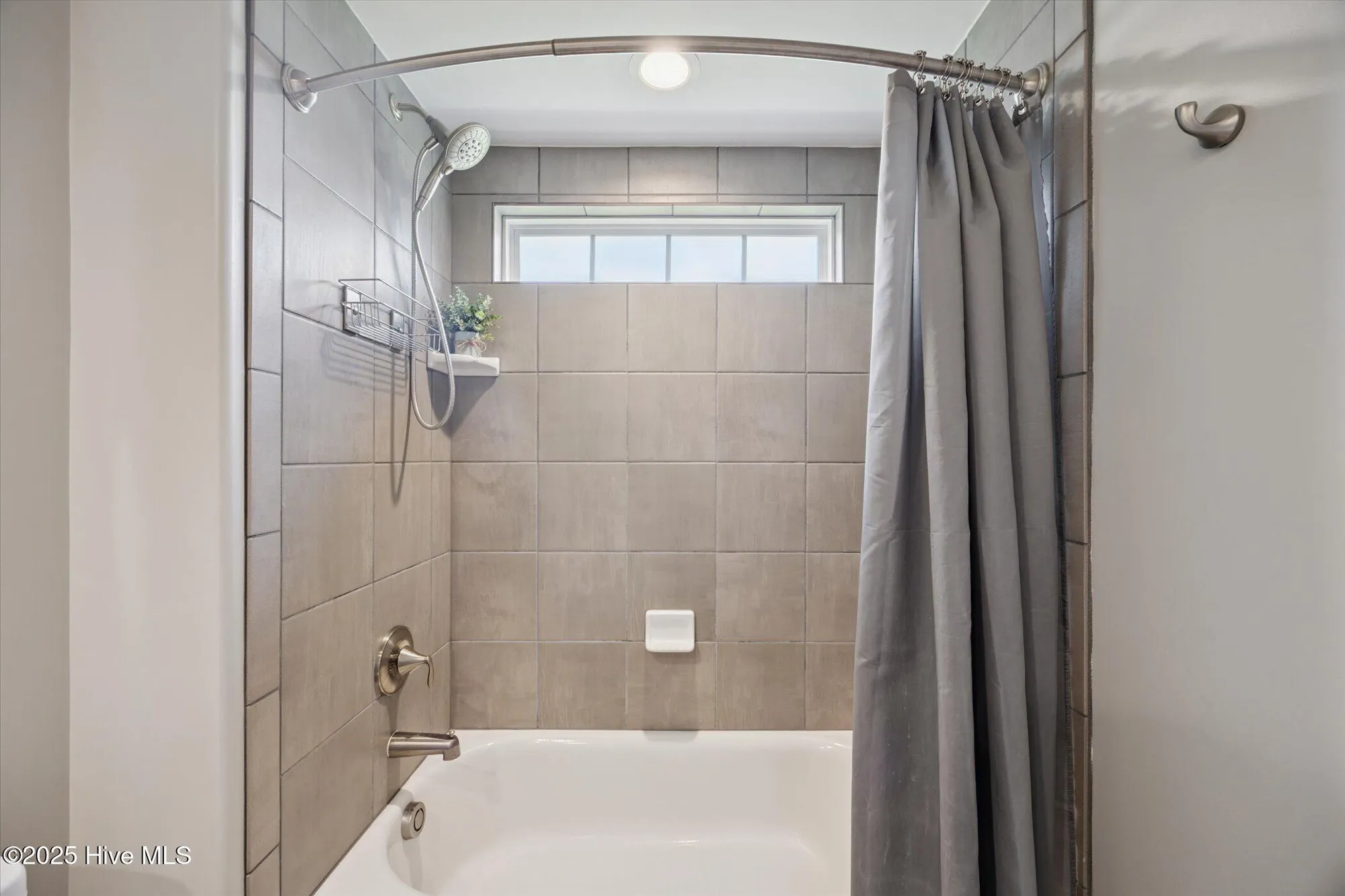 Property Slideshow image 28 of 87 | 8558 yarrabee ln ne, Leland, NC, 28451