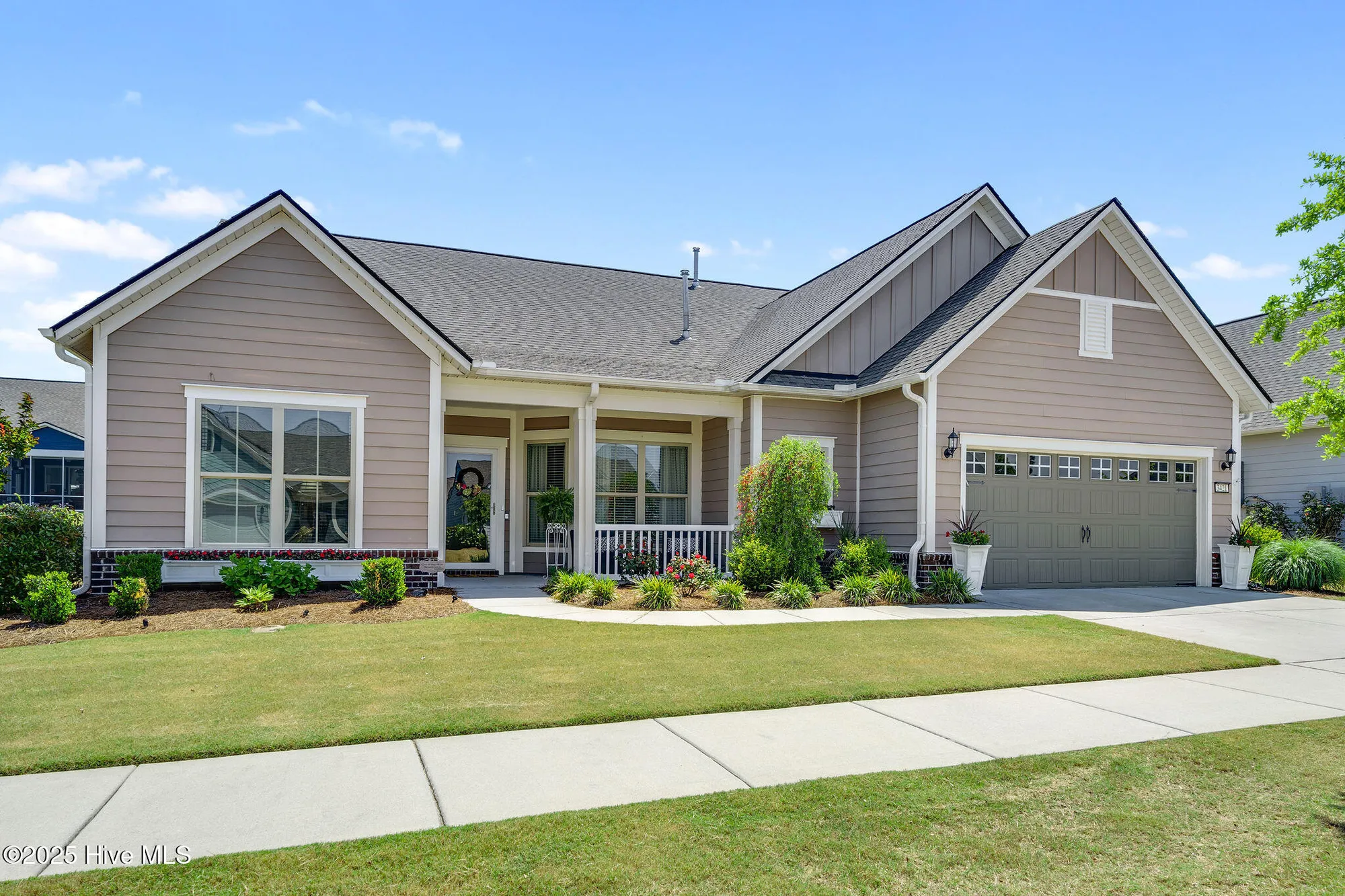 Property Slideshow image 1 of 65 | 3421 laughing gull ter, Wilmington, NC, 28412