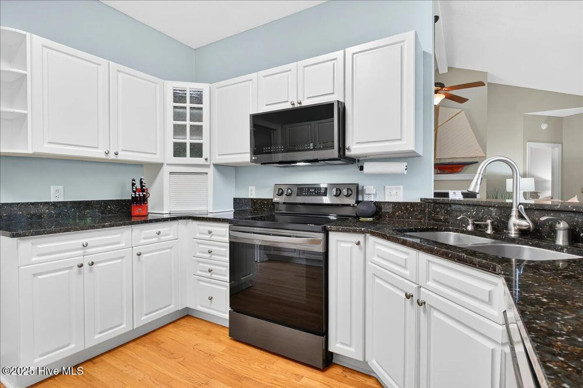 Property Slideshow image 28 of 122 | 4135 preston pl se, Southport, NC, 28461