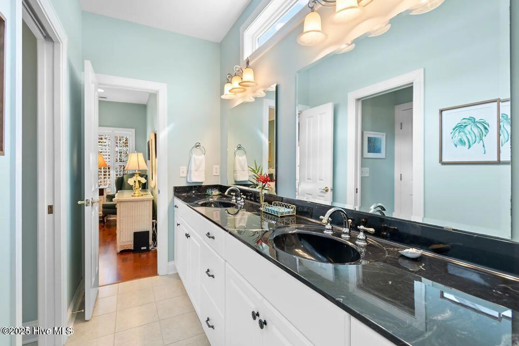 Property Slideshow image 28 of 101 | 2784 oakbluff cir, Southport, NC, 28461