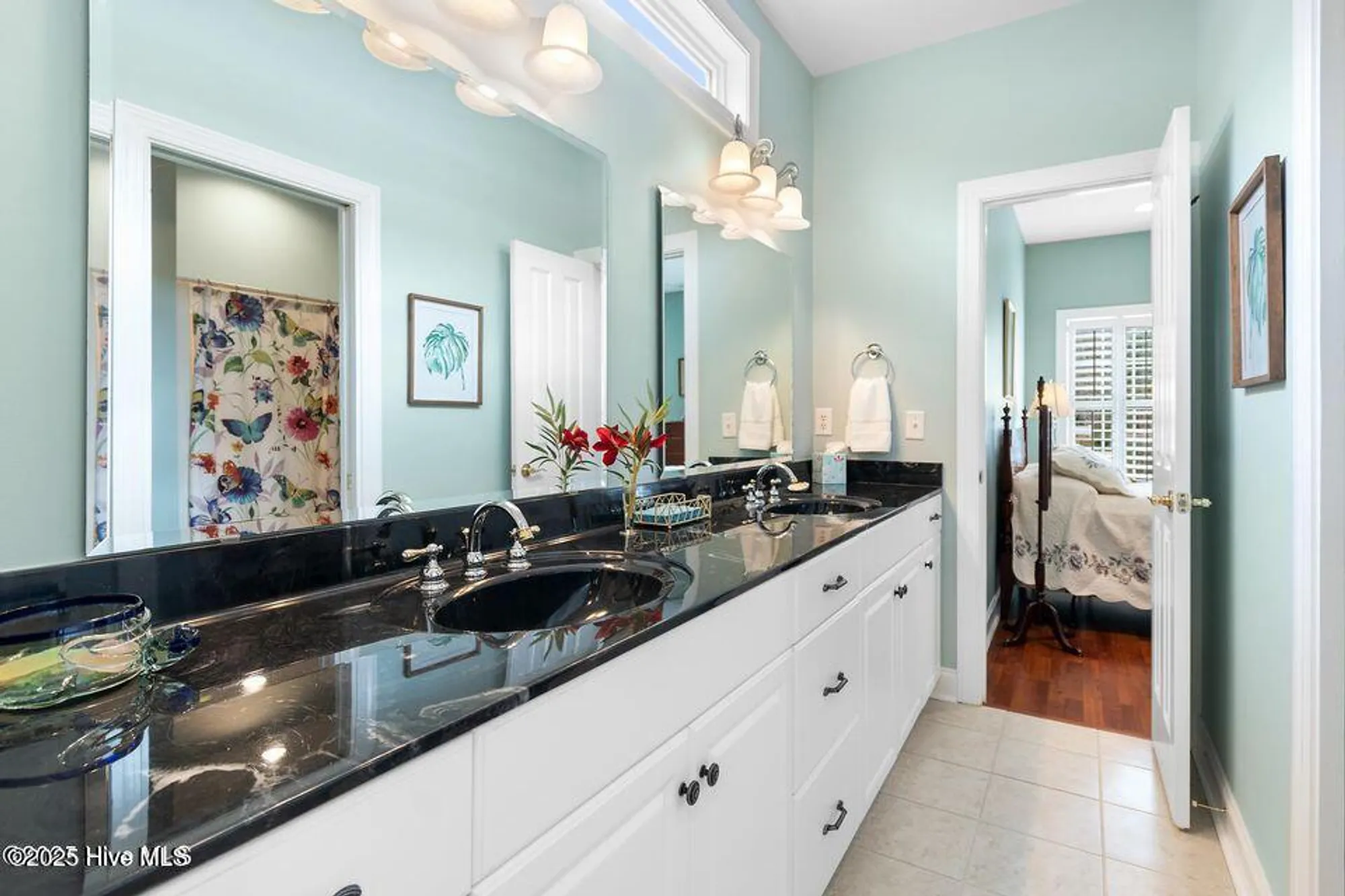 Property Slideshow image 29 of 101 | 2784 oakbluff cir, Southport, NC, 28461