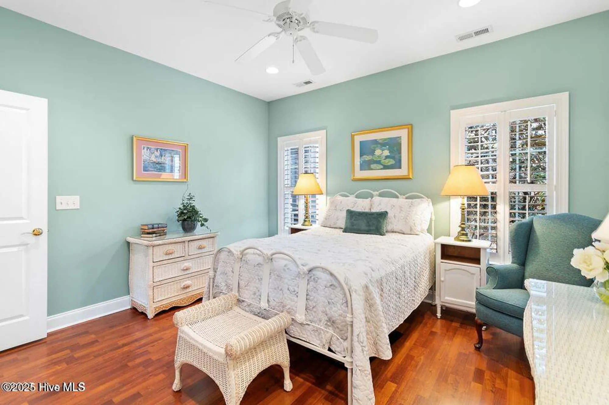 Property Slideshow image 30 of 101 | 2784 oakbluff cir, Southport, NC, 28461