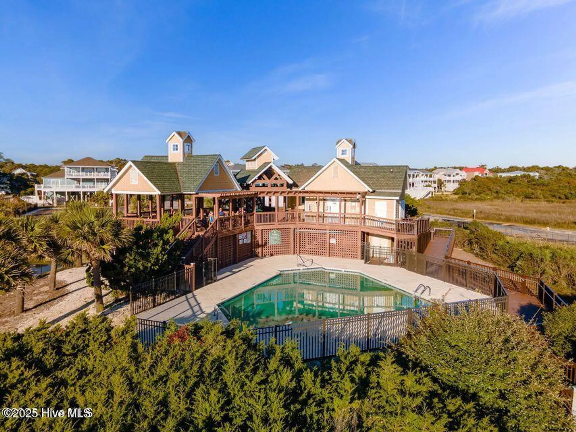 Property Slideshow image 94 of 101 | 2784 oakbluff cir, Southport, NC, 28461