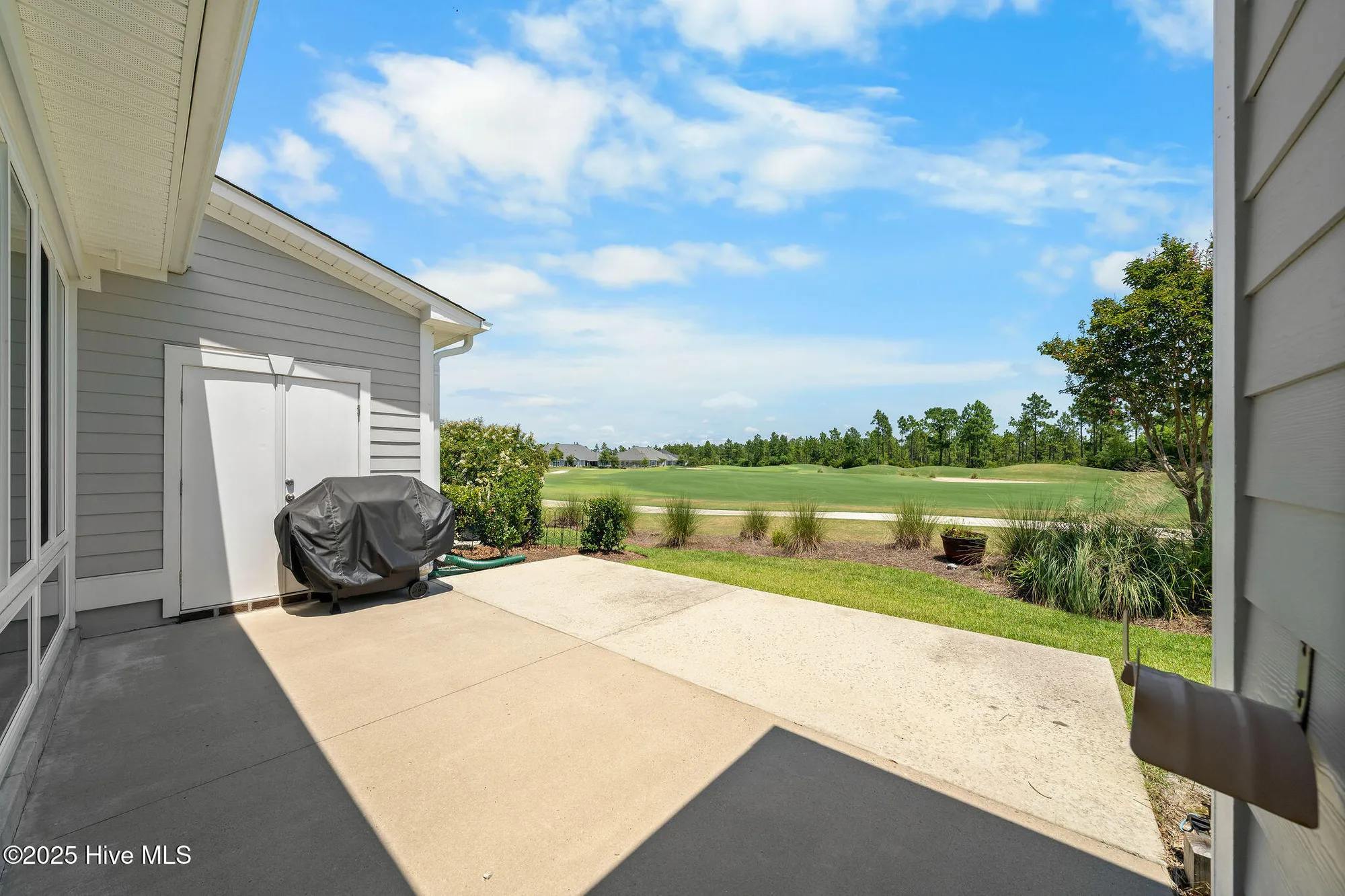 Property Slideshow image 22 of 55 | 8700 horse nettle dr, Leland, NC, 28451