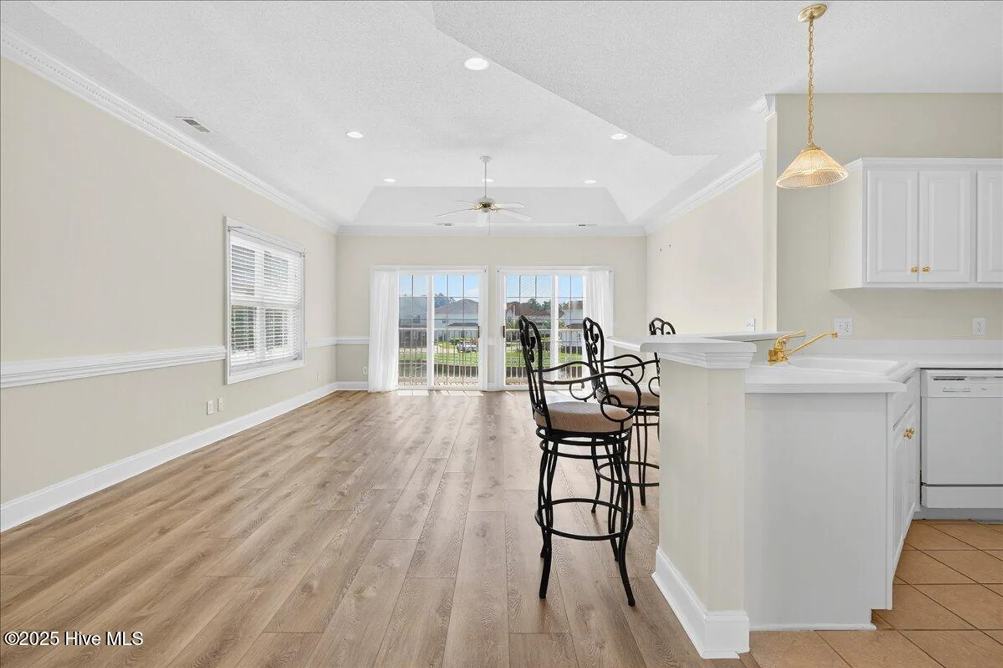 Property Slideshow image 5 of 68 | 8855 radcliff dr 4d, Calabash, NC, 28467