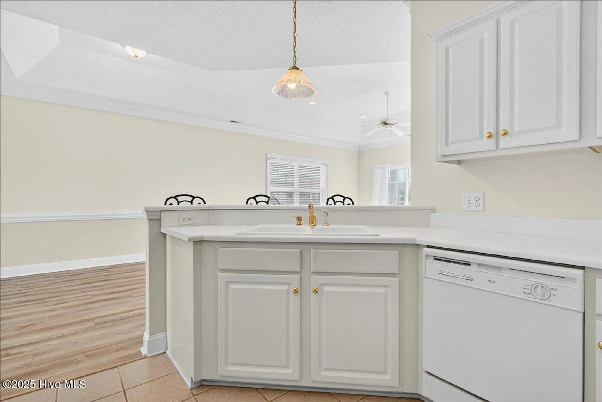 Property Slideshow image 9 of 68 | 8855 radcliff dr 4d, Calabash, NC, 28467