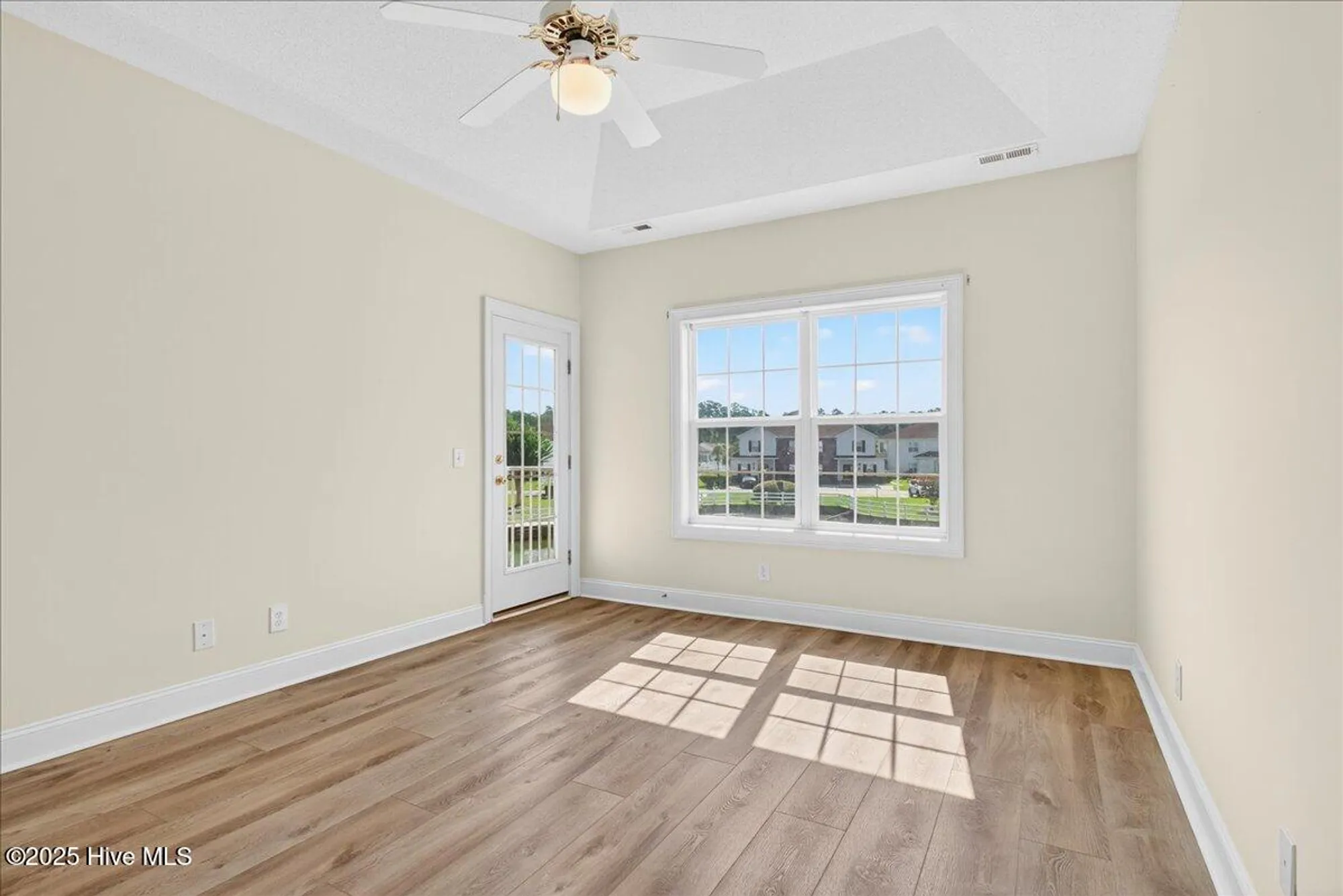 Property Slideshow image 18 of 68 | 8855 radcliff dr 4d, Calabash, NC, 28467