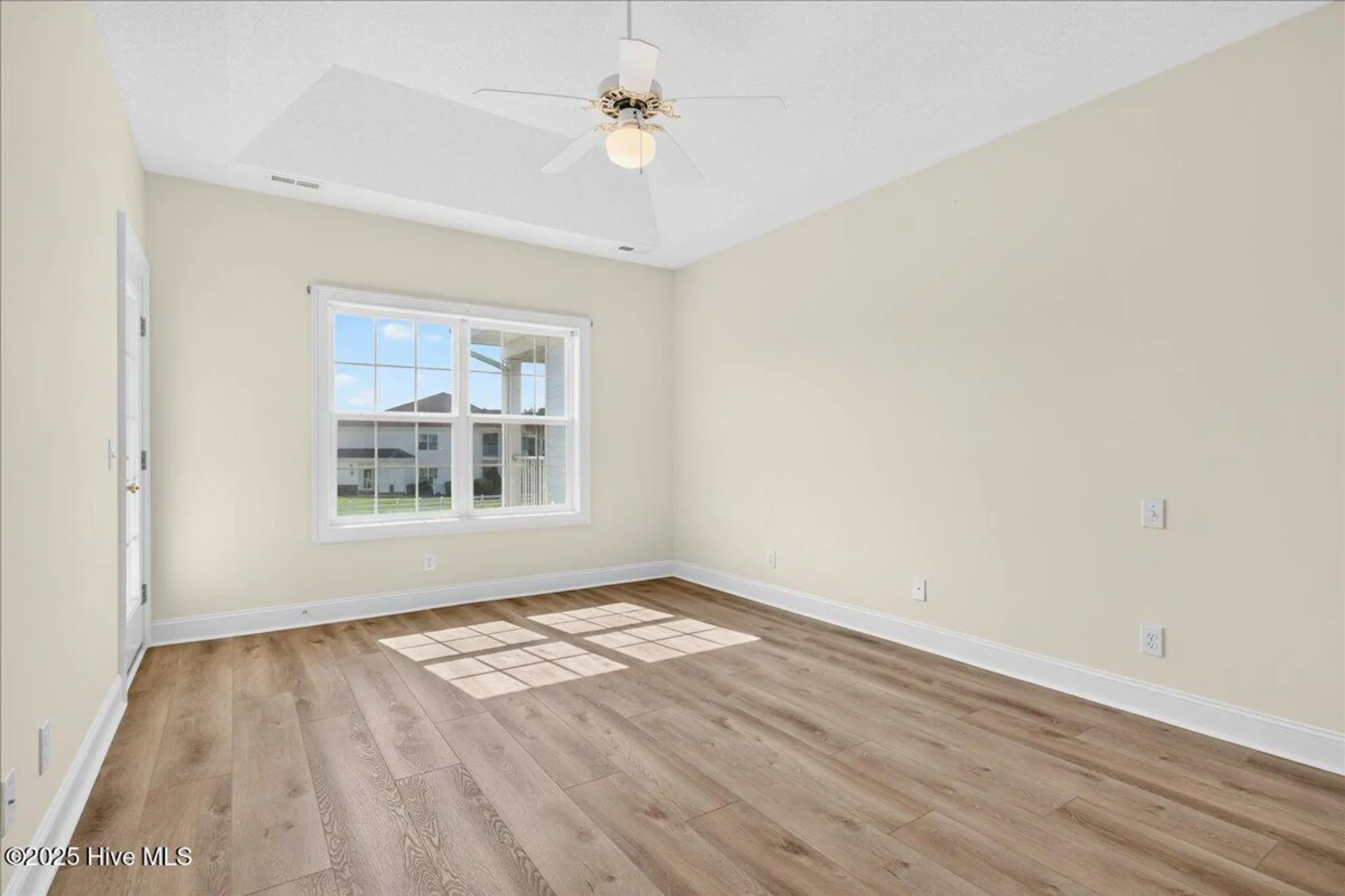 Property Slideshow image 19 of 68 | 8855 radcliff dr 4d, Calabash, NC, 28467