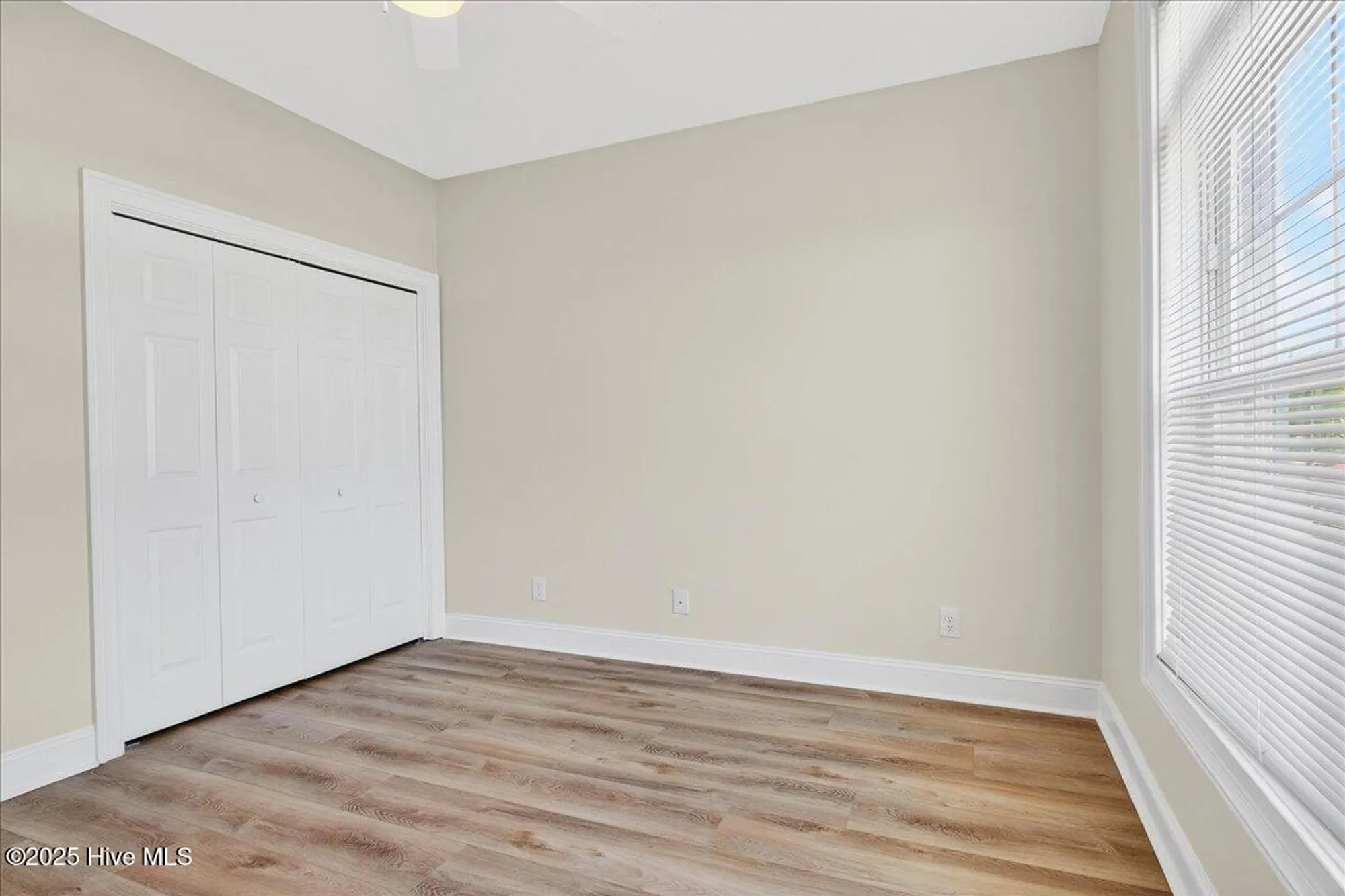 Property Slideshow image 25 of 68 | 8855 radcliff dr 4d, Calabash, NC, 28467