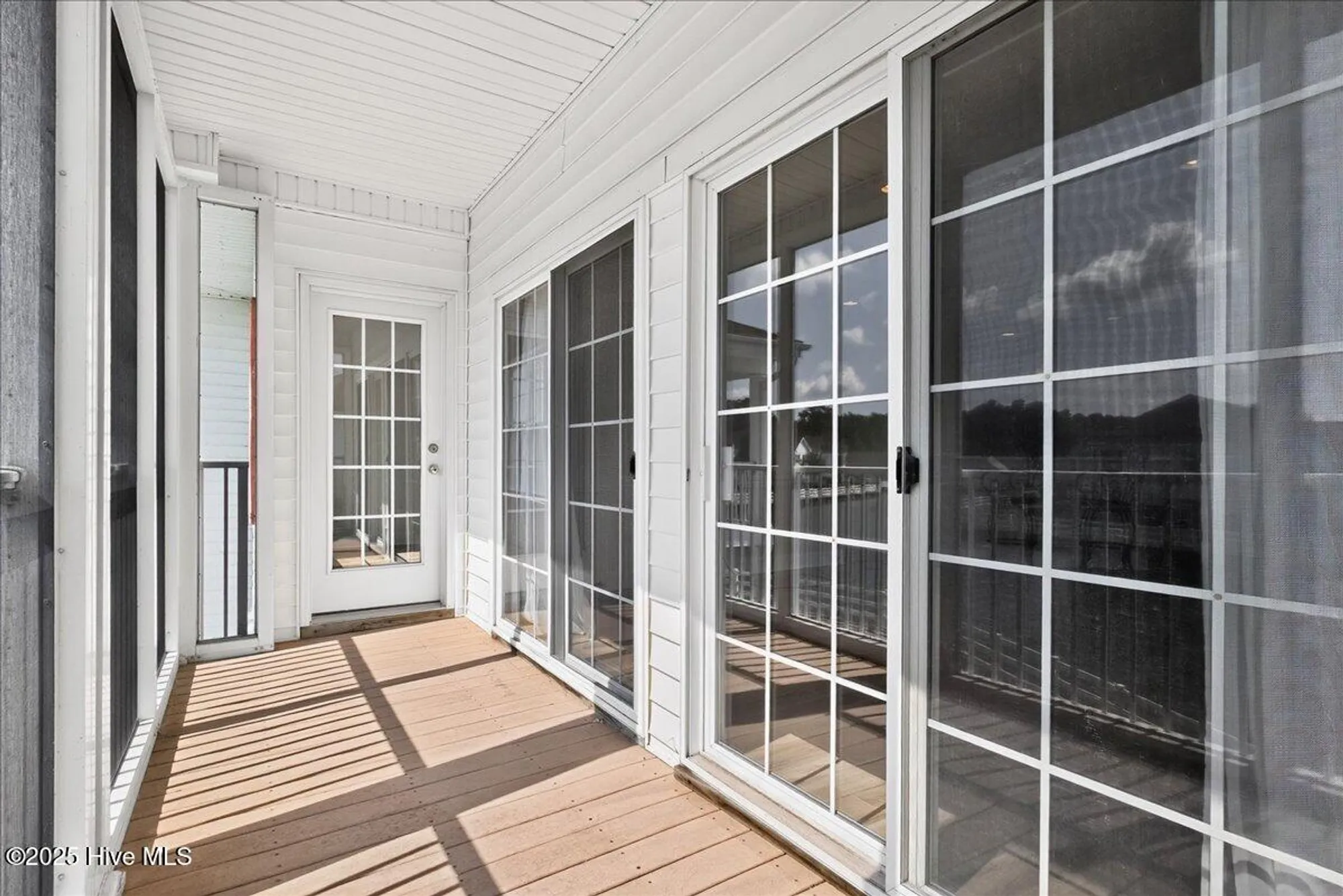 Property Slideshow image 31 of 68 | 8855 radcliff dr 4d, Calabash, NC, 28467