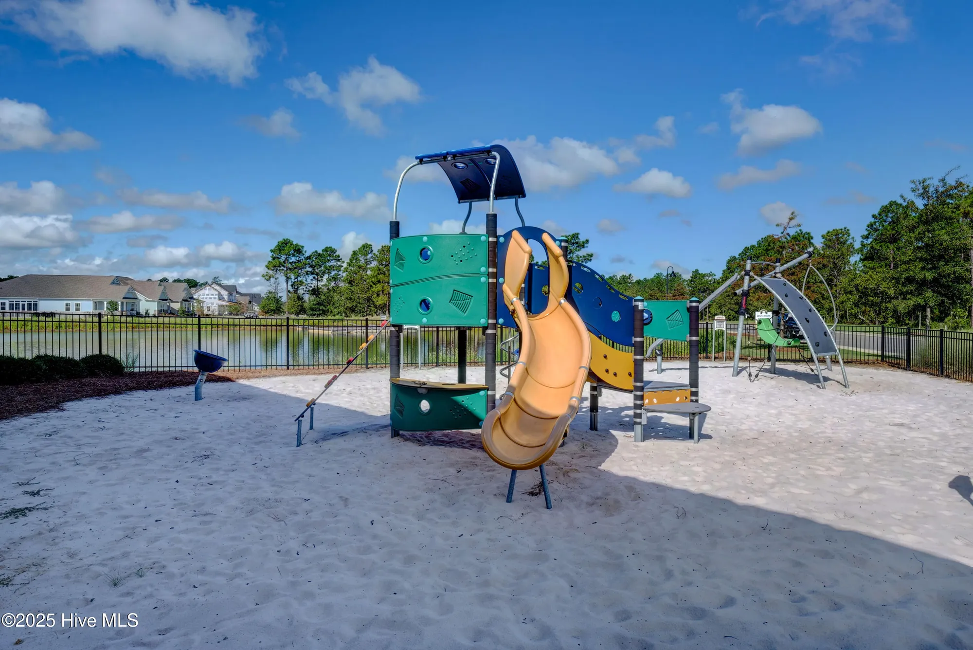 Property Slideshow image 32 of 50 | 729 wharton ave, Wilmington, NC, 28412