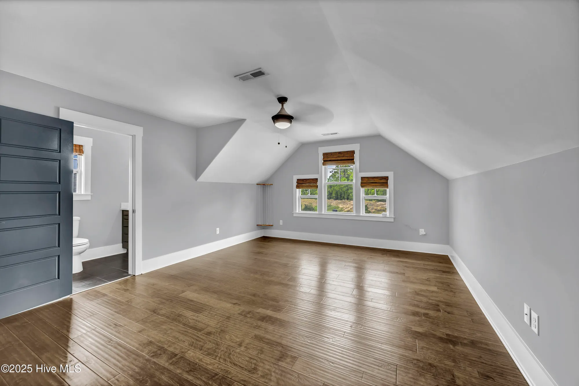 Property Slideshow image 17 of 50 | 729 wharton ave, Wilmington, NC, 28412
