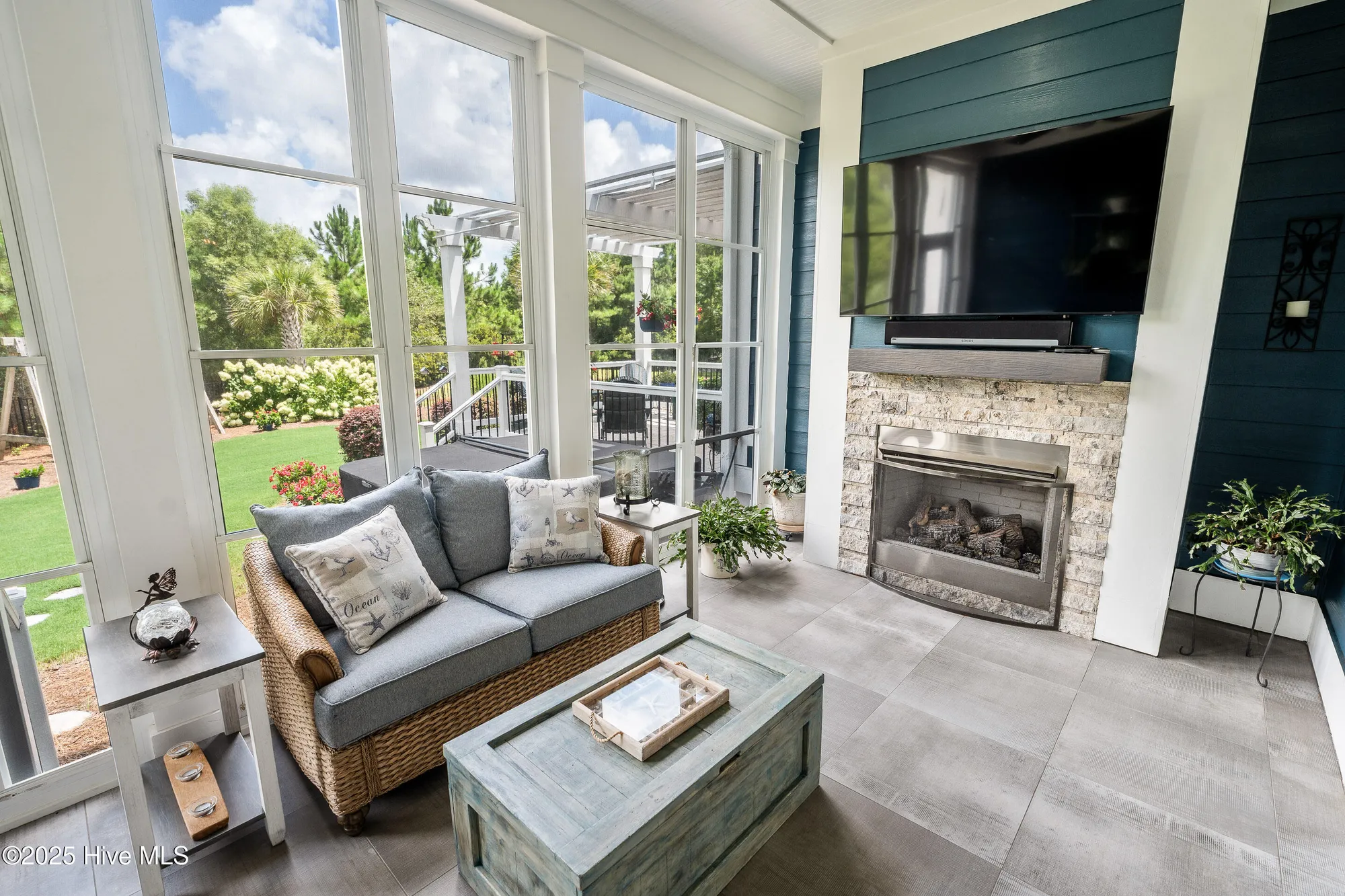 Property Slideshow image 14 of 52 | 3688 emerson dr, Southport, NC, 28461