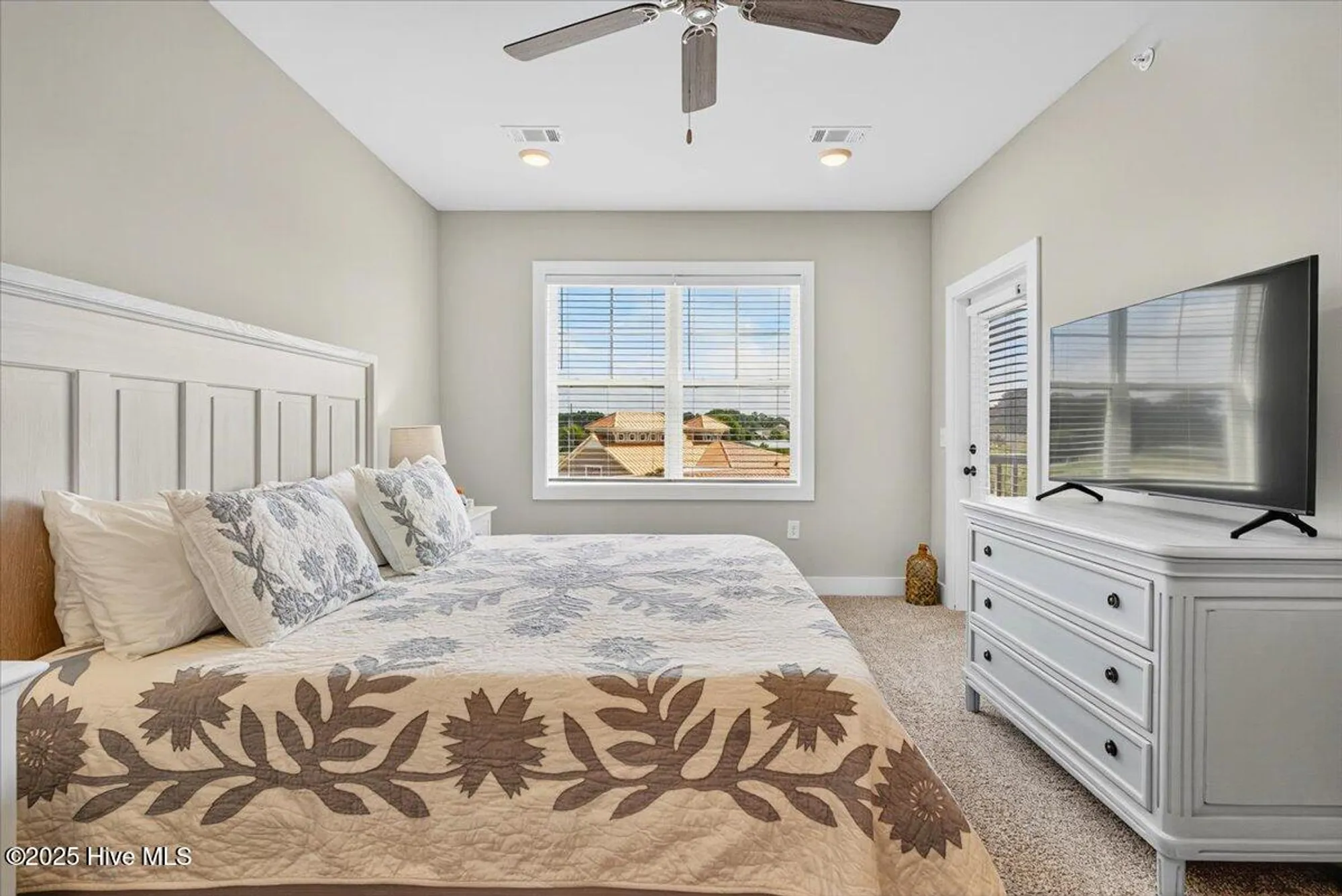 Property Slideshow image 23 of 44 | 395 s crow creek dr nw unit 1623, Calabash, NC, 28467