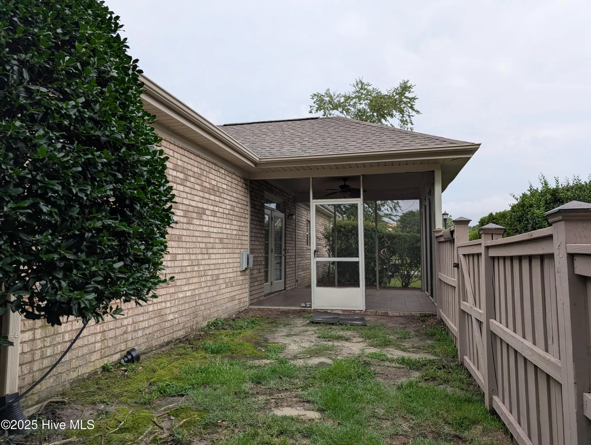 Property Slideshow image 24 of 25 | 1177 lillibridge dr, Leland, NC, 28451